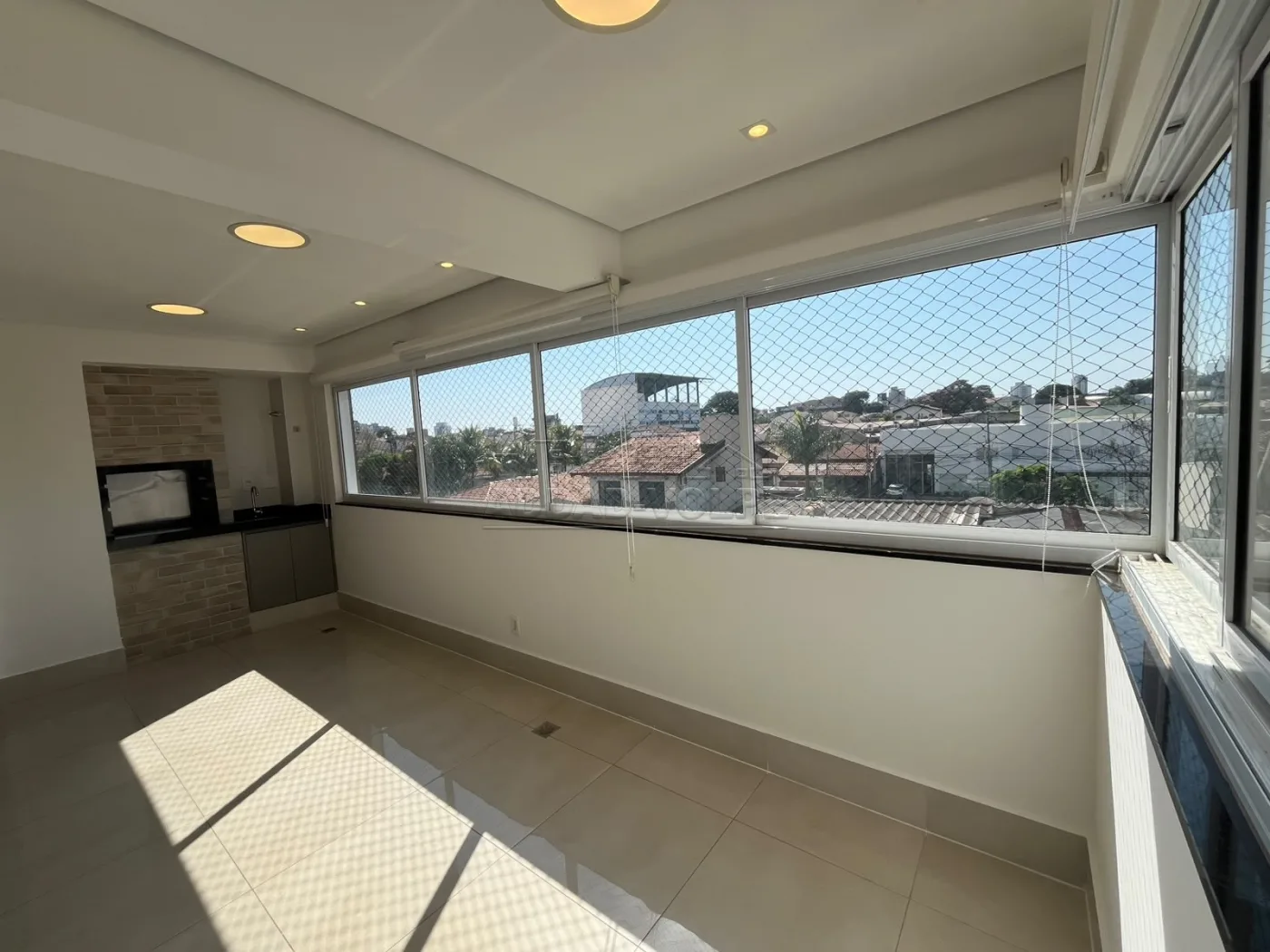 Alugar Apartamento / Padr&atilde;o em Bauru R$ 4.500,00 - Foto 5