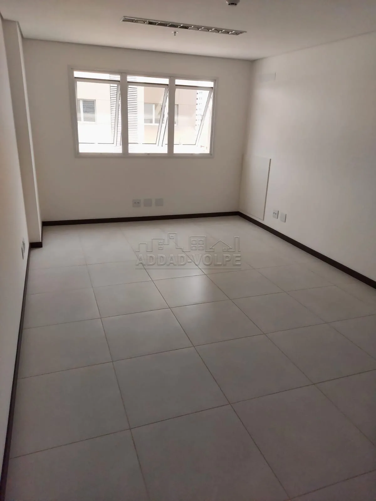 Alugar Comercial / Sala em Condom&iacute;nio em Bauru R$ 1.420,00 - Foto 2