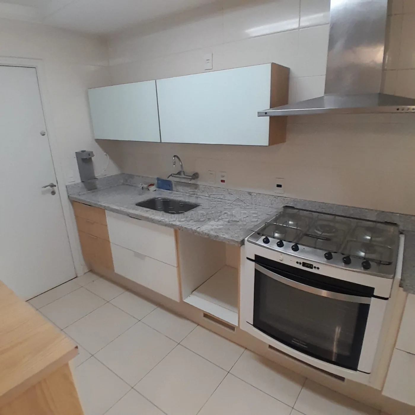 Alugar Apartamento / Padr&atilde;o em Bauru R$ 4.000,00 - Foto 4