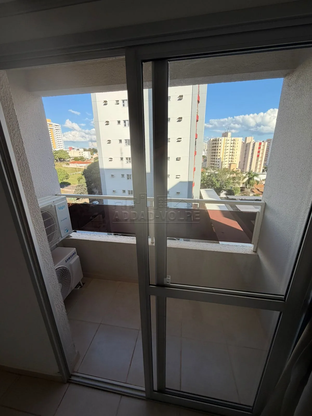 Alugar Apartamento / Padr&atilde;o em Bauru R$ 1.500,00 - Foto 2