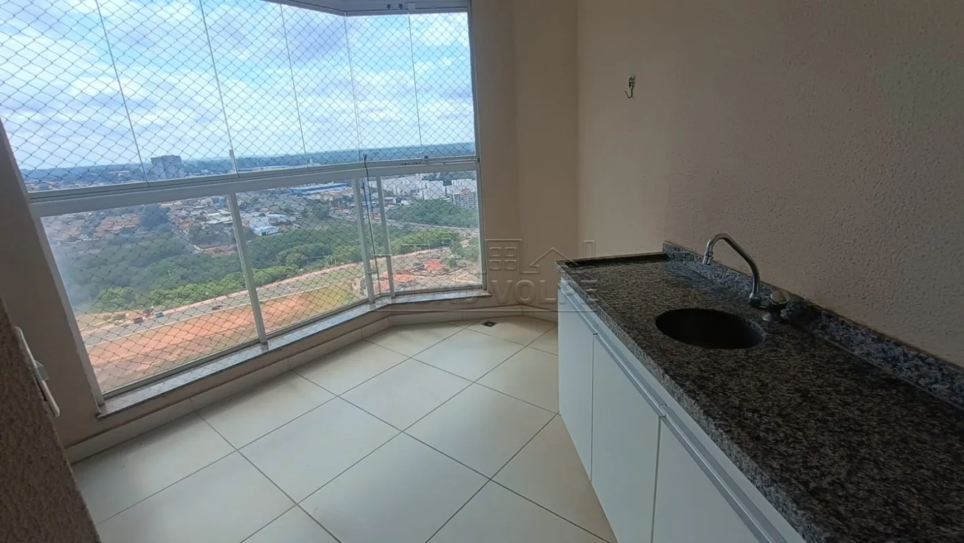 Alugar Apartamento / Padr&atilde;o em Bauru R$ 2.500,00 - Foto 2