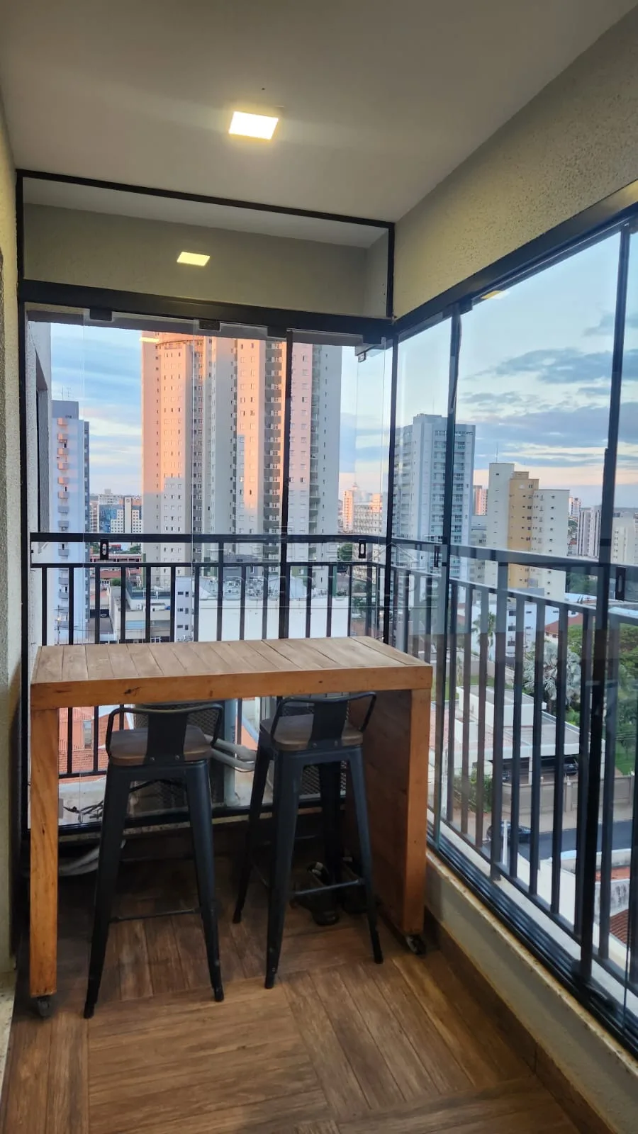 Comprar Apartamento / Padr&atilde;o em Bauru R$ 410.000,00 - Foto 2