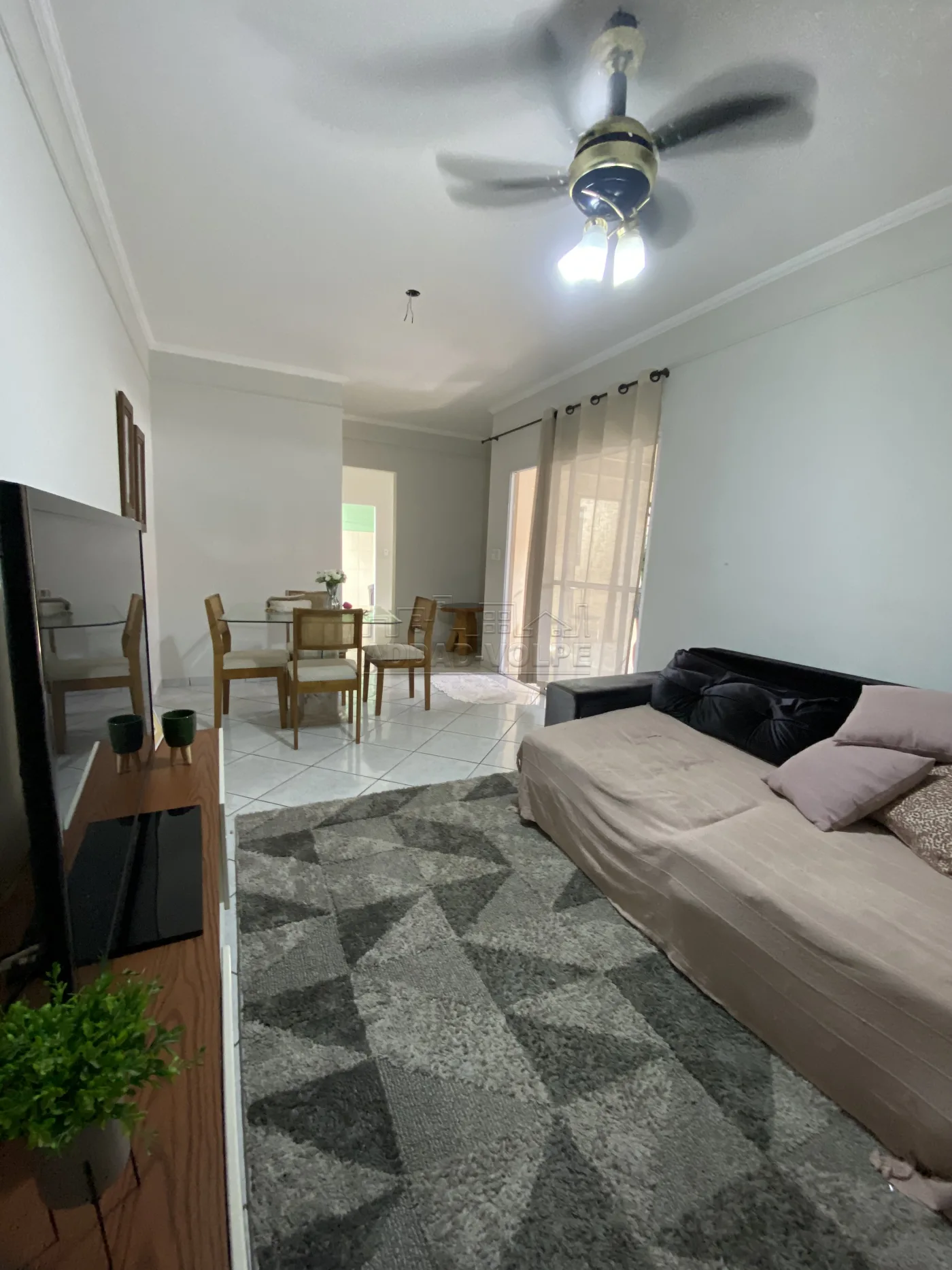 Comprar Casa / Padr&atilde;o em Bauru R$ 370.000,00 - Foto 2
