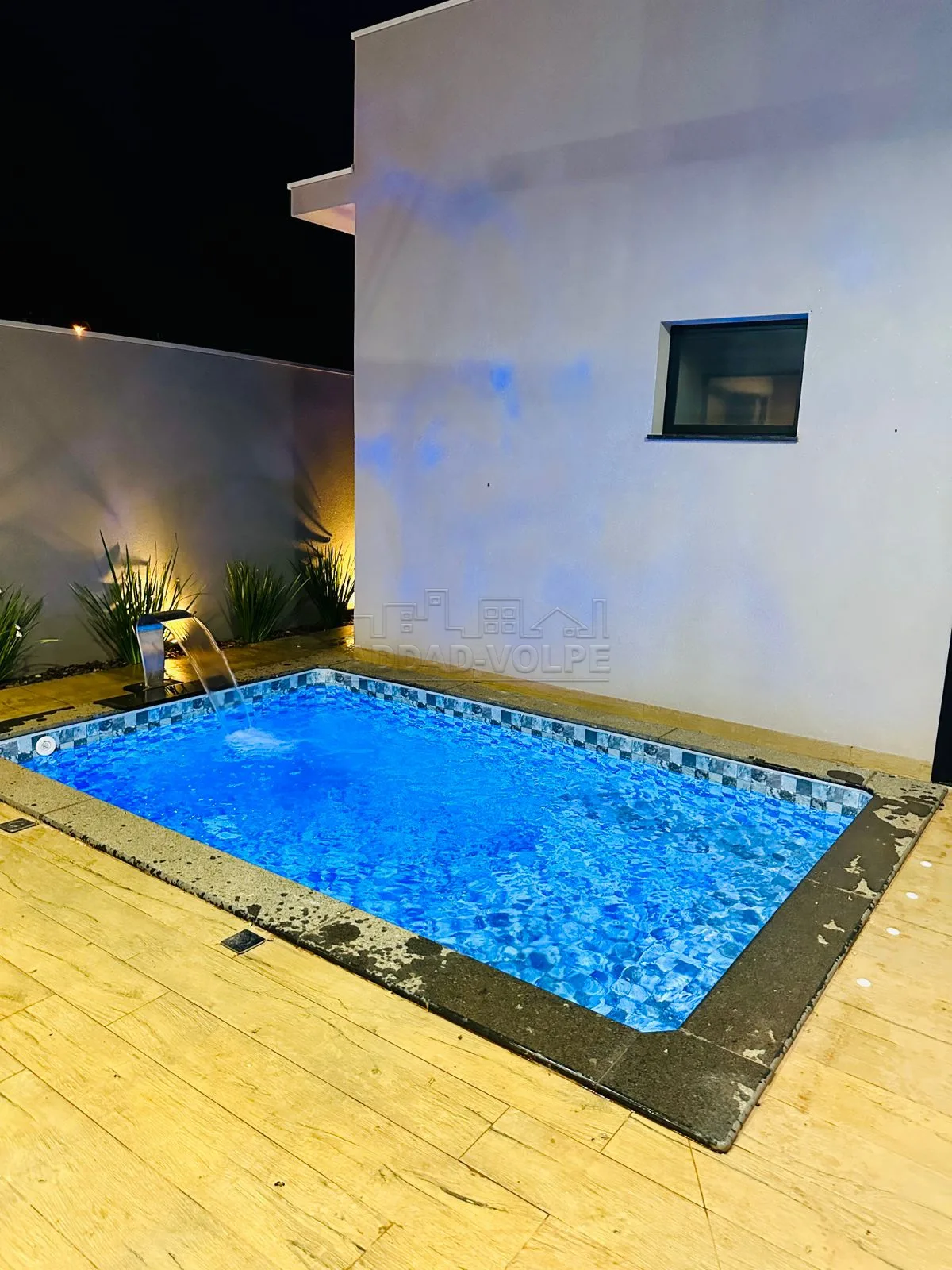 Comprar Casa / Condom&iacute;nio em Piratininga R$ 1.470.000,00 - Foto 4