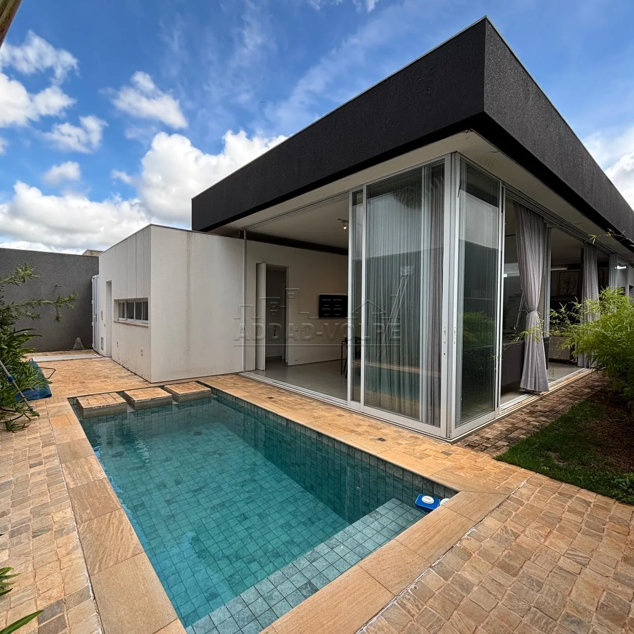 Alugar Casa / Condom&iacute;nio em Bauru R$ 12.000,00 - Foto 1