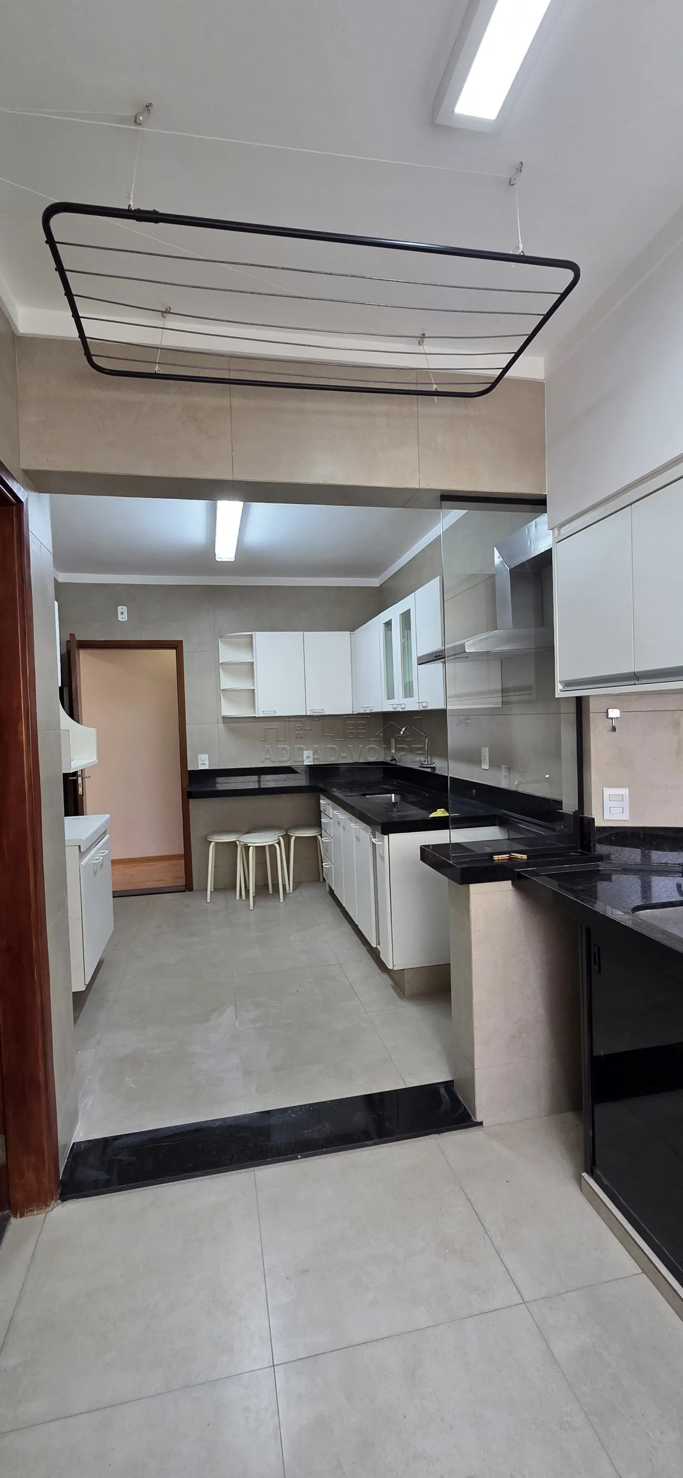 Alugar Apartamento / Padr&atilde;o em Bauru R$ 2.200,00 - Foto 8