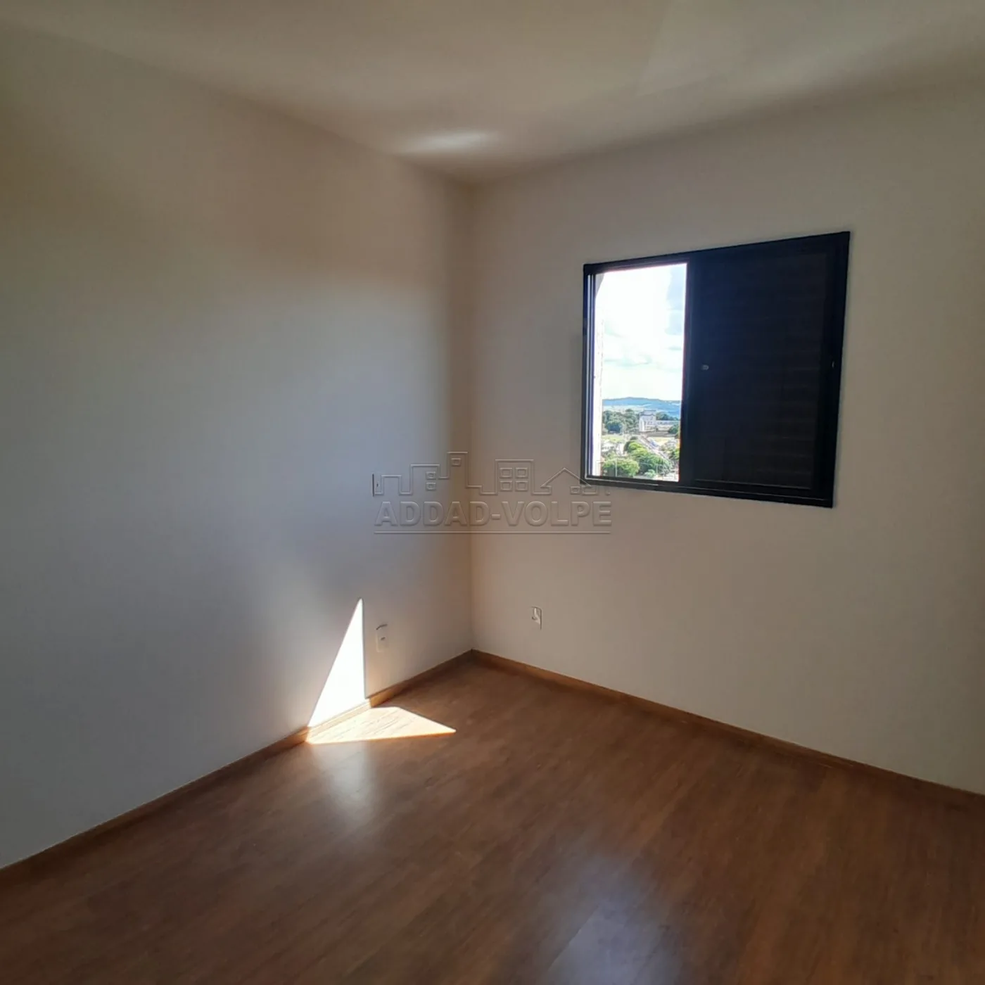 Alugar Apartamento / Padr&atilde;o em Bauru R$ 2.300,00 - Foto 4