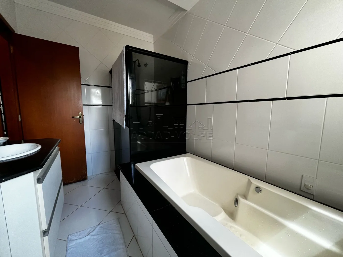 Alugar Casa / Condom&iacute;nio em Bauru R$ 9.000,00 - Foto 35