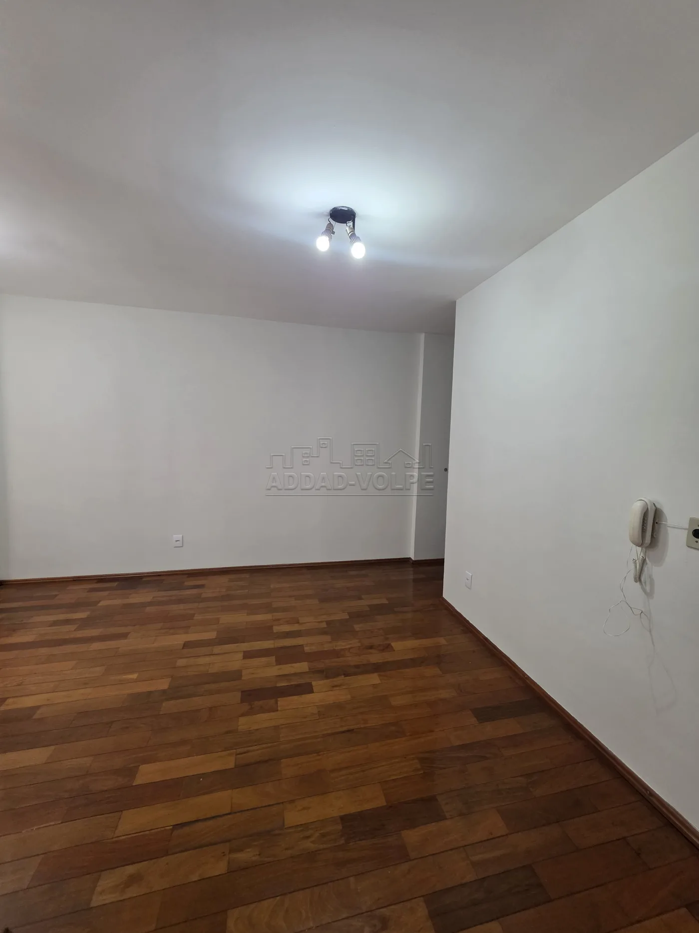 Alugar Apartamento / Padr&atilde;o em Bauru R$ 1.800,00 - Foto 2
