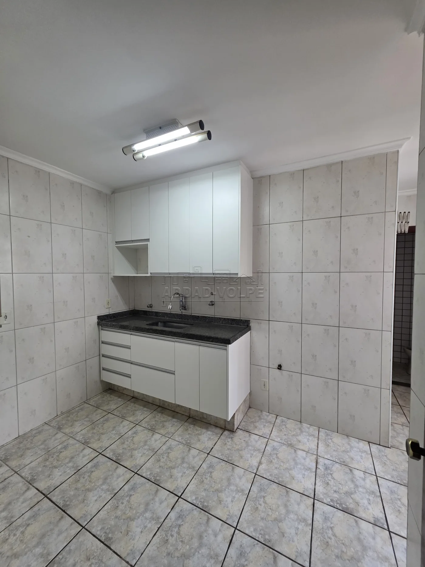 Alugar Apartamento / Padr&atilde;o em Bauru R$ 1.800,00 - Foto 10