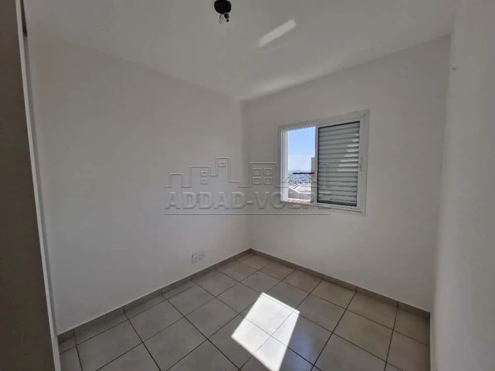 Alugar Apartamento / Padr&atilde;o em Bauru R$ 1.700,00 - Foto 8