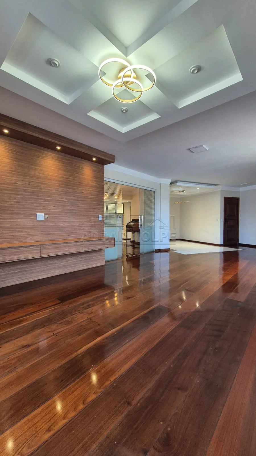 Alugar Apartamento / Padr&atilde;o em Bauru R$ 3.500,00 - Foto 1