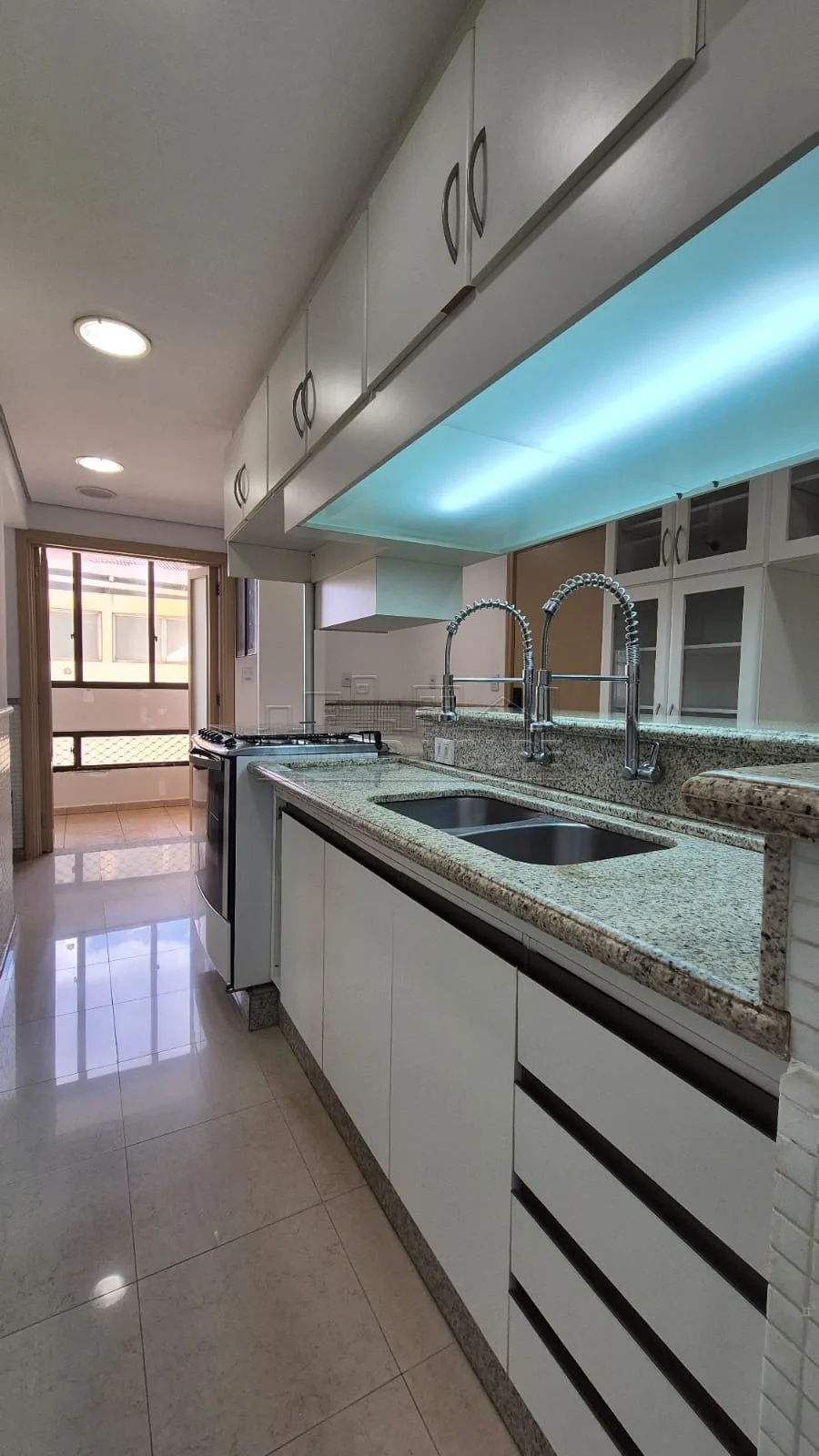 Alugar Apartamento / Padr&atilde;o em Bauru R$ 3.500,00 - Foto 10