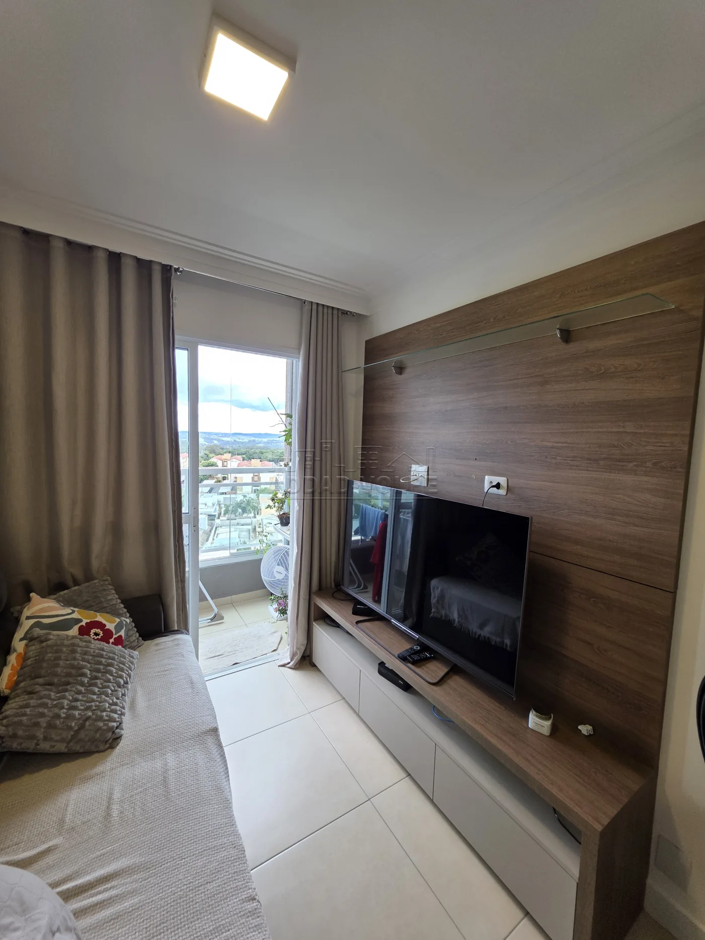 Comprar Apartamento / Padr&atilde;o em Bauru R$ 360.000,00 - Foto 2