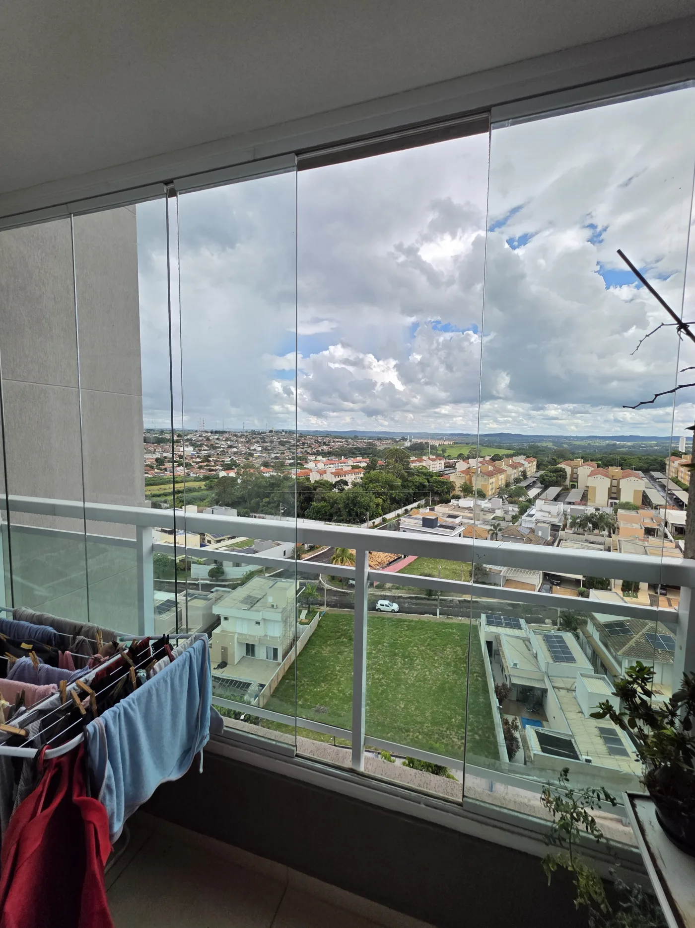 Comprar Apartamento / Padr&atilde;o em Bauru R$ 360.000,00 - Foto 6