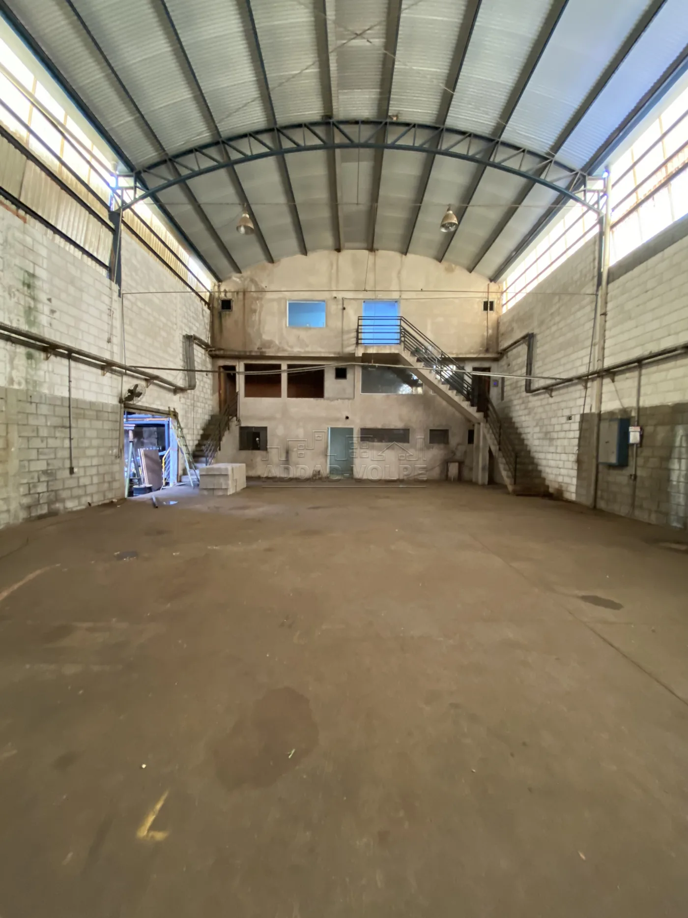 Alugar Comercial / Barrac&atilde;o em Bauru R$ 7.500,00 - Foto 2