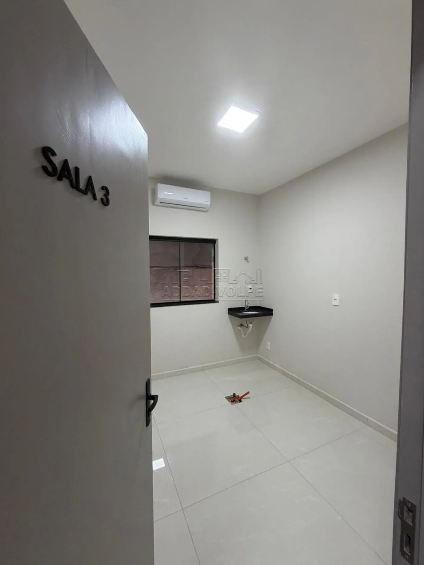 Alugar Comercial / Sala em Condom&iacute;nio em Bauru R$ 1.800,00 - Foto 9