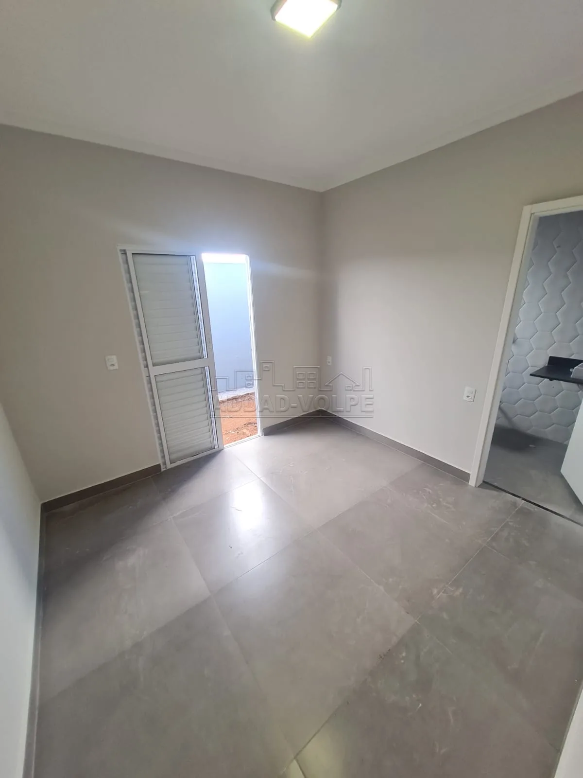 Comprar Casa / Padr&atilde;o em Bauru R$ 380.000,00 - Foto 4