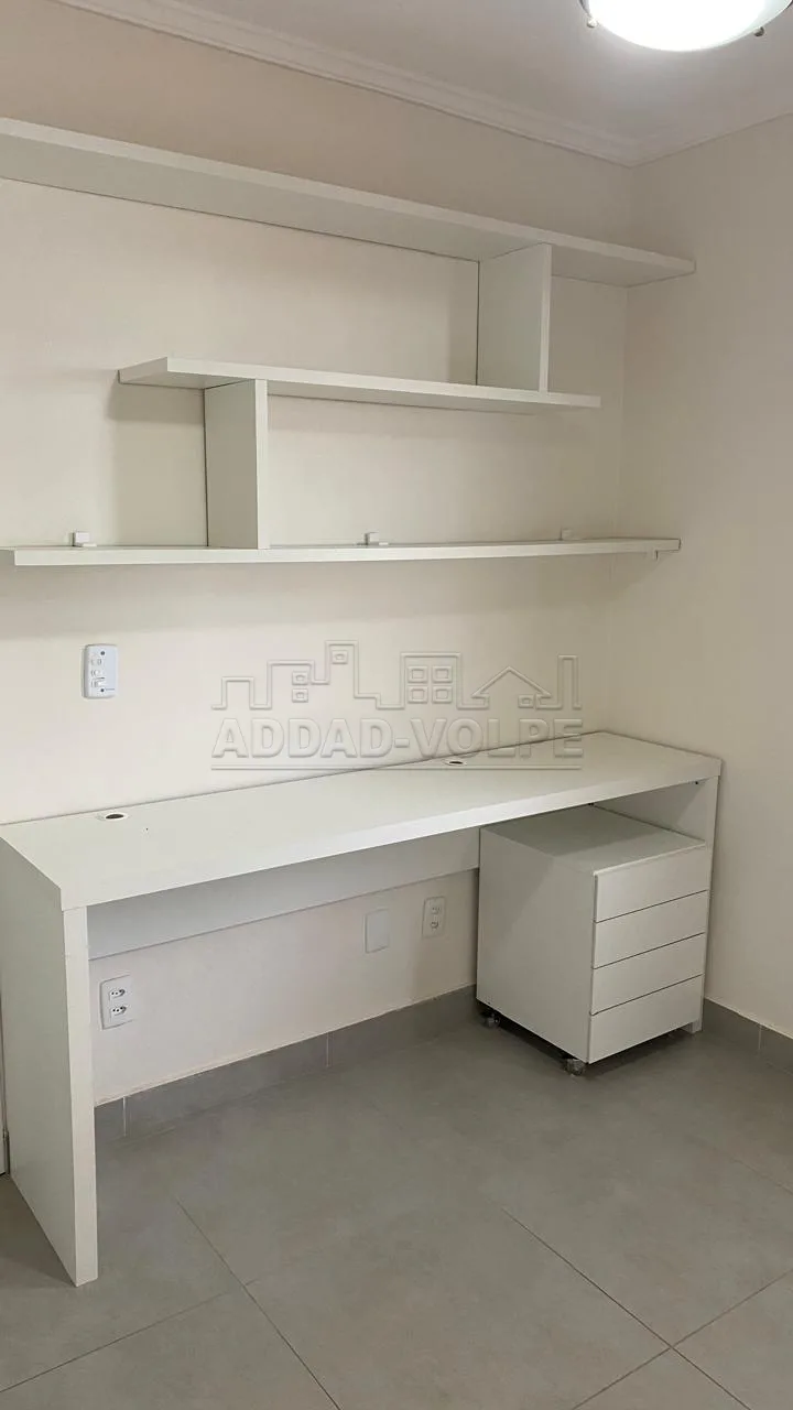 Alugar Apartamento / Padr&atilde;o em Bauru R$ 2.000,00 - Foto 8