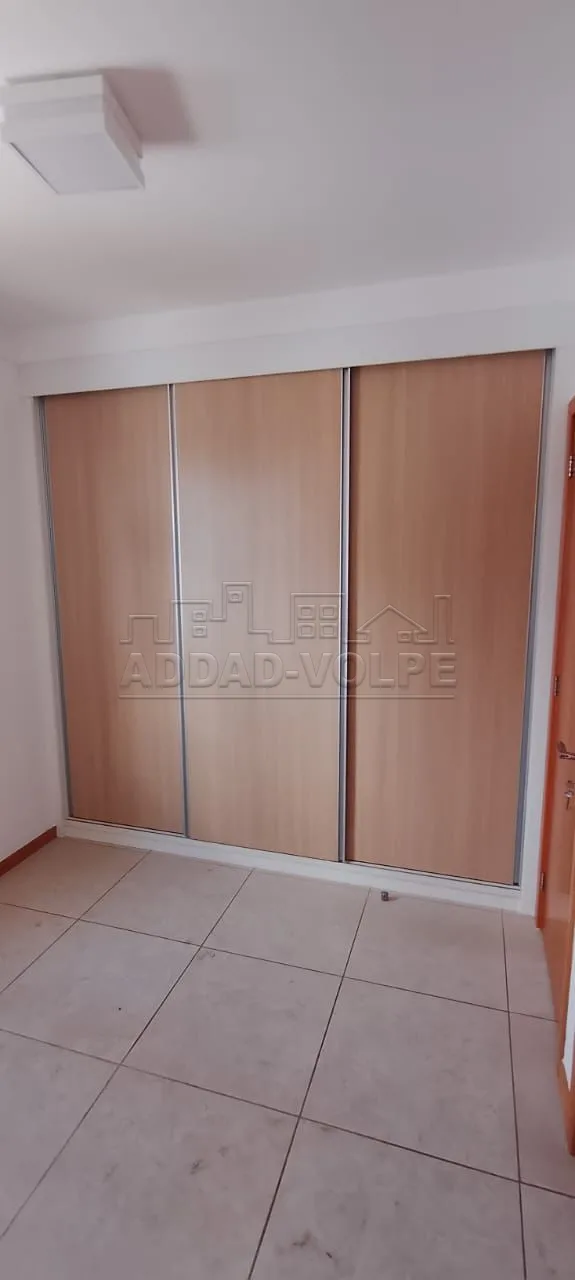 Alugar Apartamento / Padr&atilde;o em Bauru R$ 2.350,00 - Foto 7
