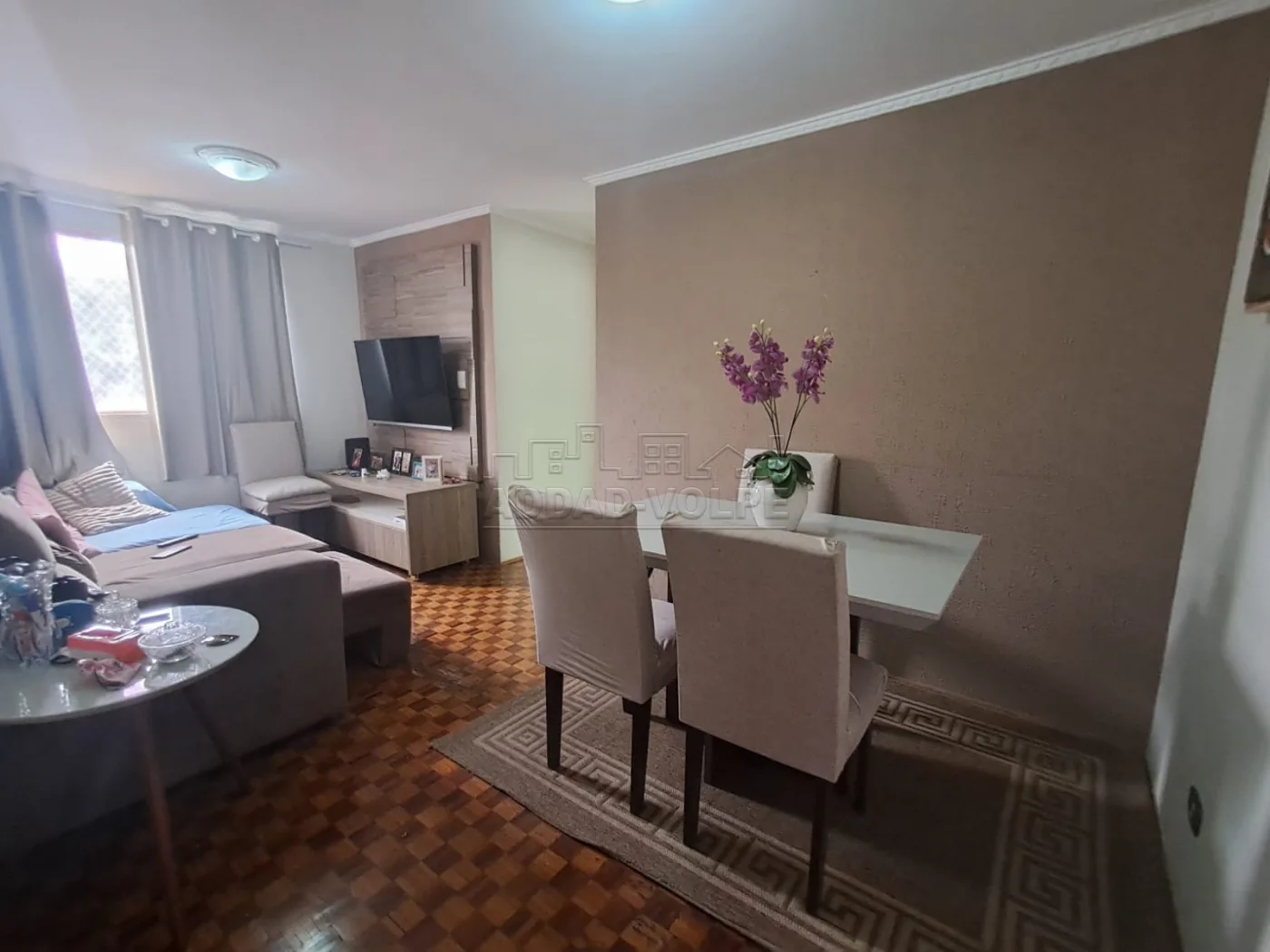 Comprar Apartamento / Padr&atilde;o em Bauru R$ 250.000,00 - Foto 2