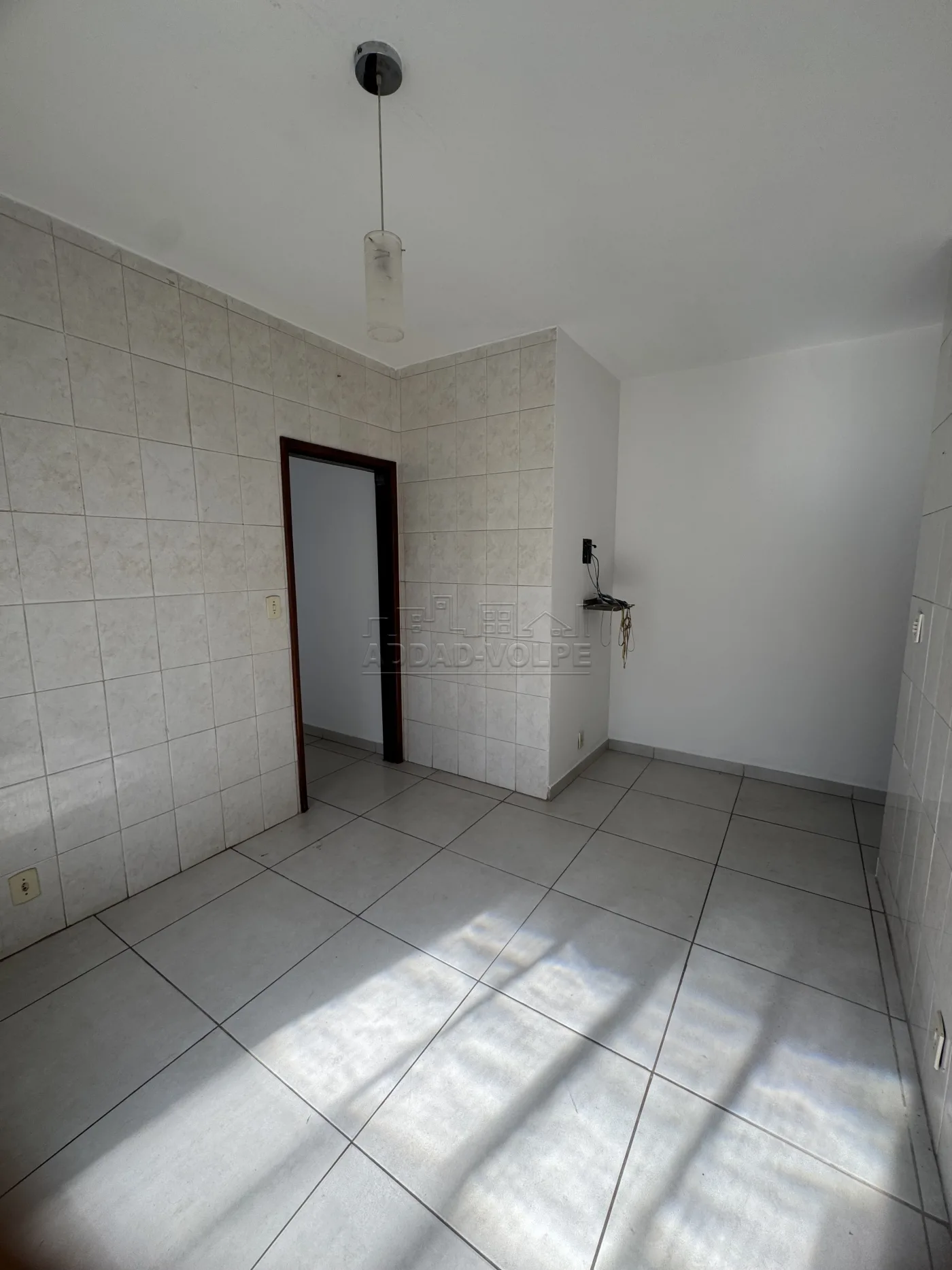 Alugar Casa / Padr&atilde;o em Bauru R$ 1.950,00 - Foto 5