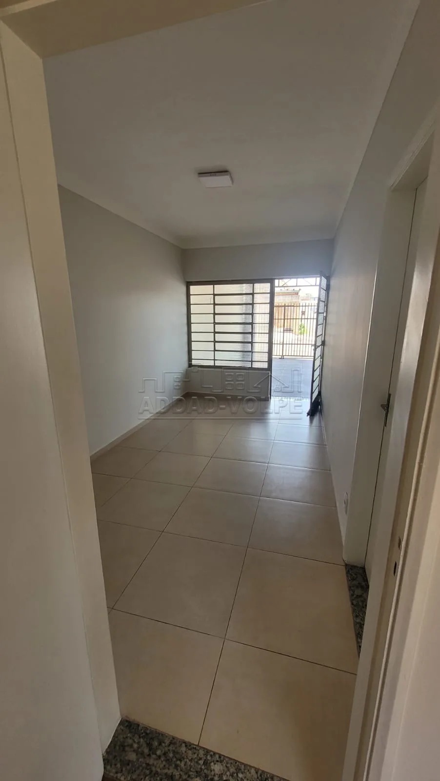 Comprar Casa / Sobrado em Bauru R$ 470.000,00 - Foto 2