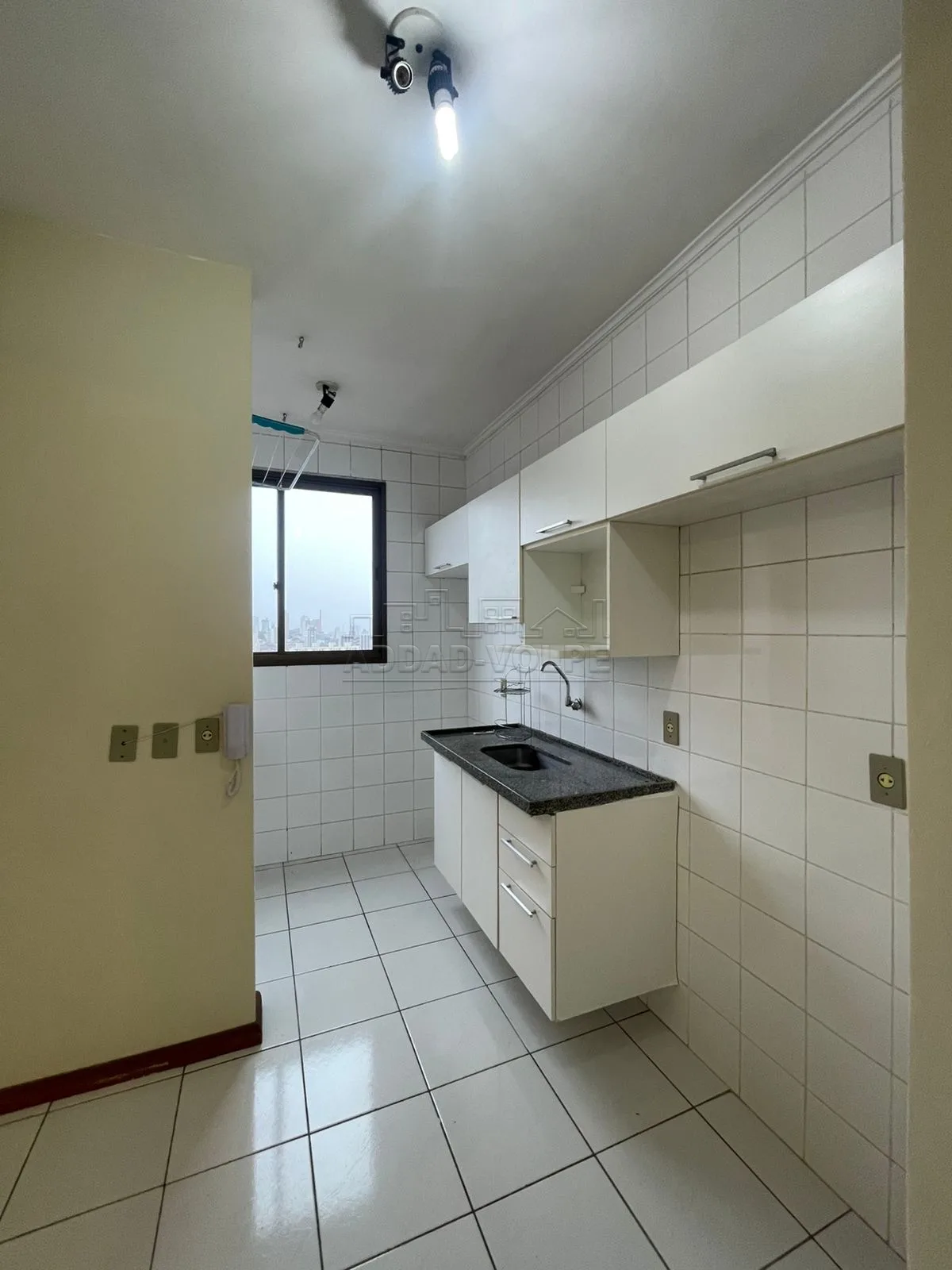 Alugar Apartamento / Padr&atilde;o em Bauru R$ 1.200,00 - Foto 2