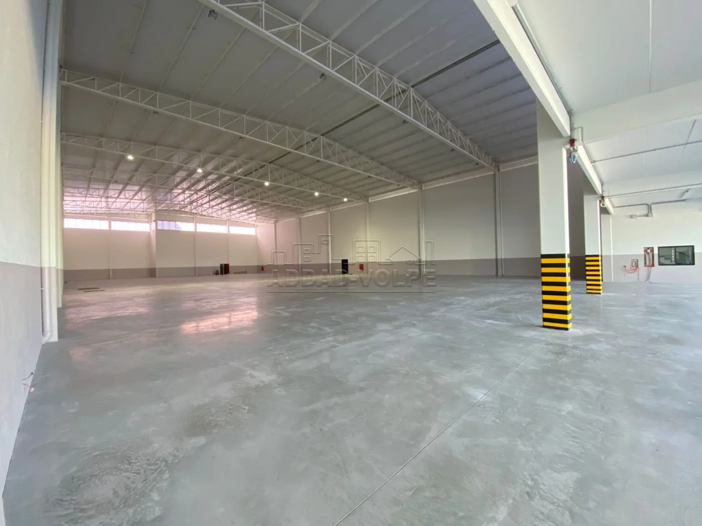 Alugar Comercial / Barrac&atilde;o em Bauru R$ 65.000,00 - Foto 2