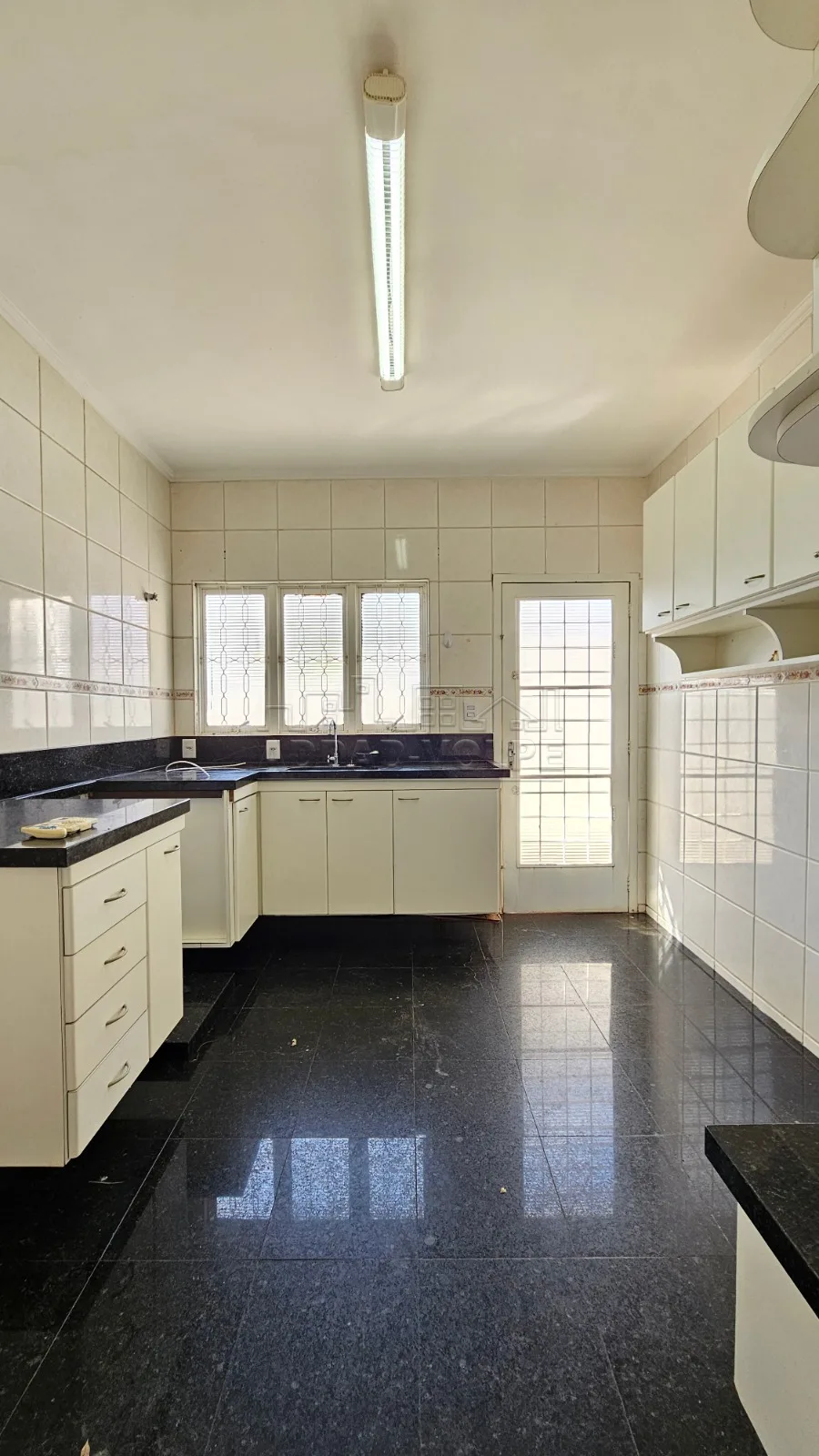 Alugar Casa / Padr&atilde;o em Bauru R$ 3.500,00 - Foto 4