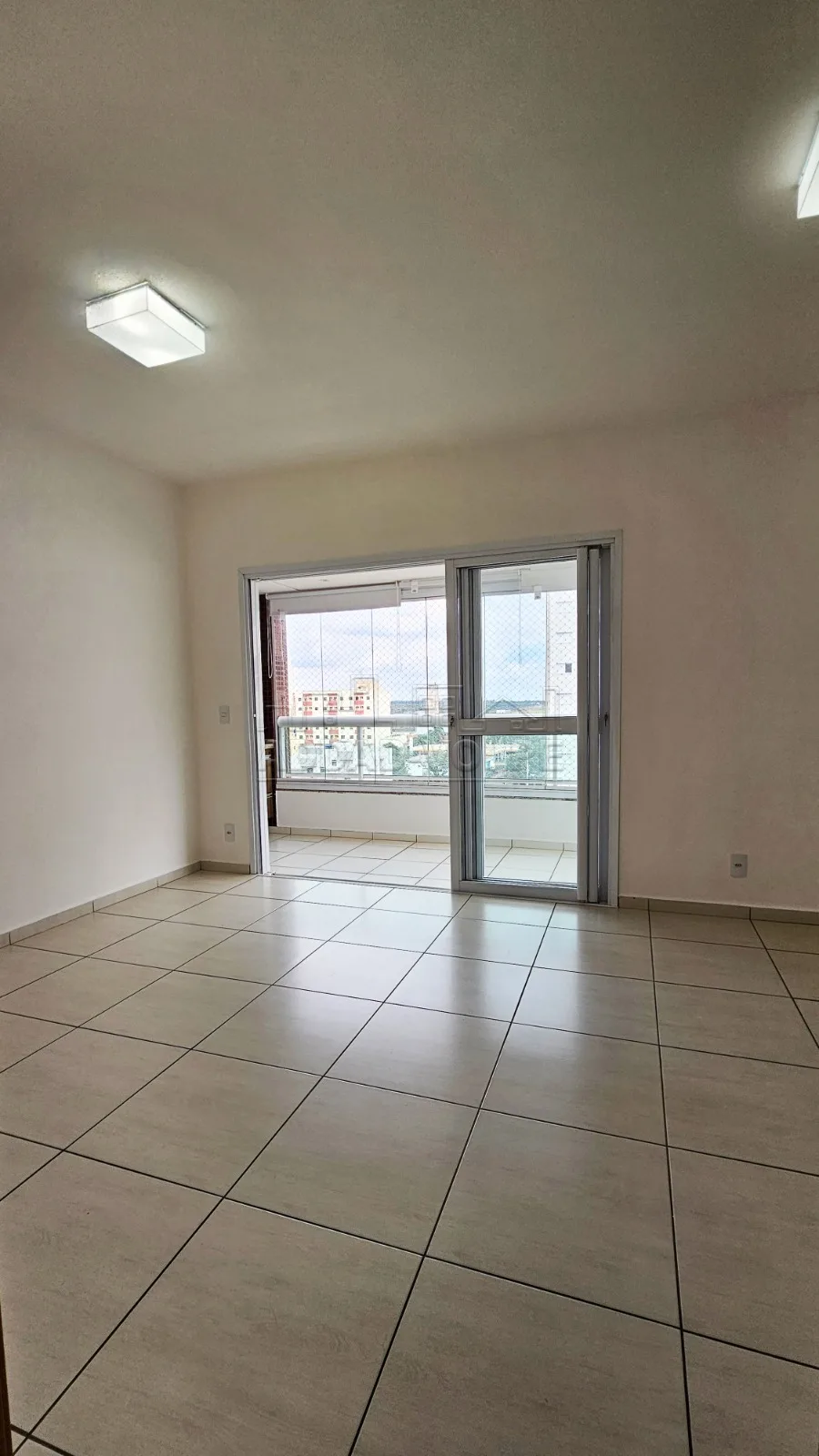 Alugar Apartamento / Padr&atilde;o em Bauru R$ 2.700,00 - Foto 3