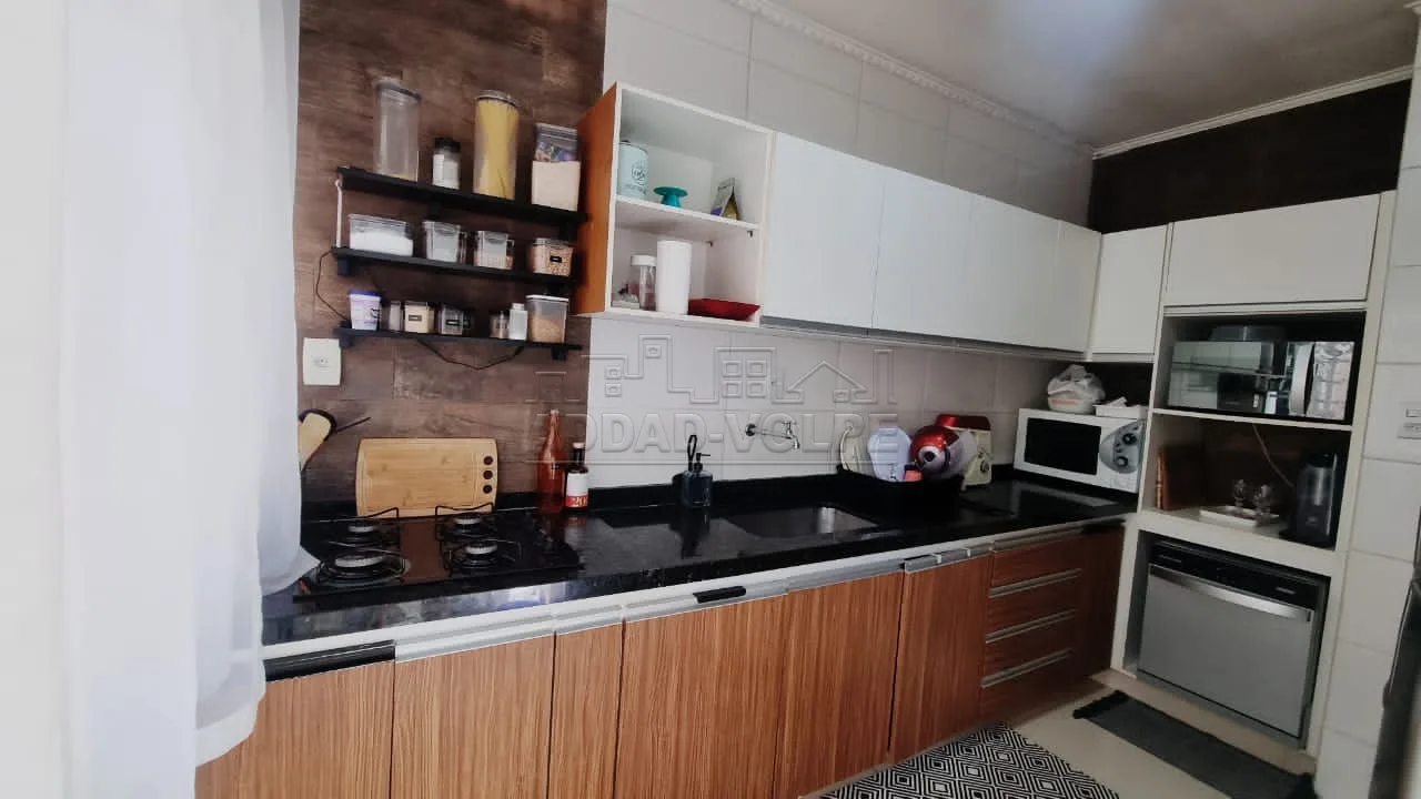 Comprar Casa / Padr&atilde;o em Bauru R$ 629.000,00 - Foto 4