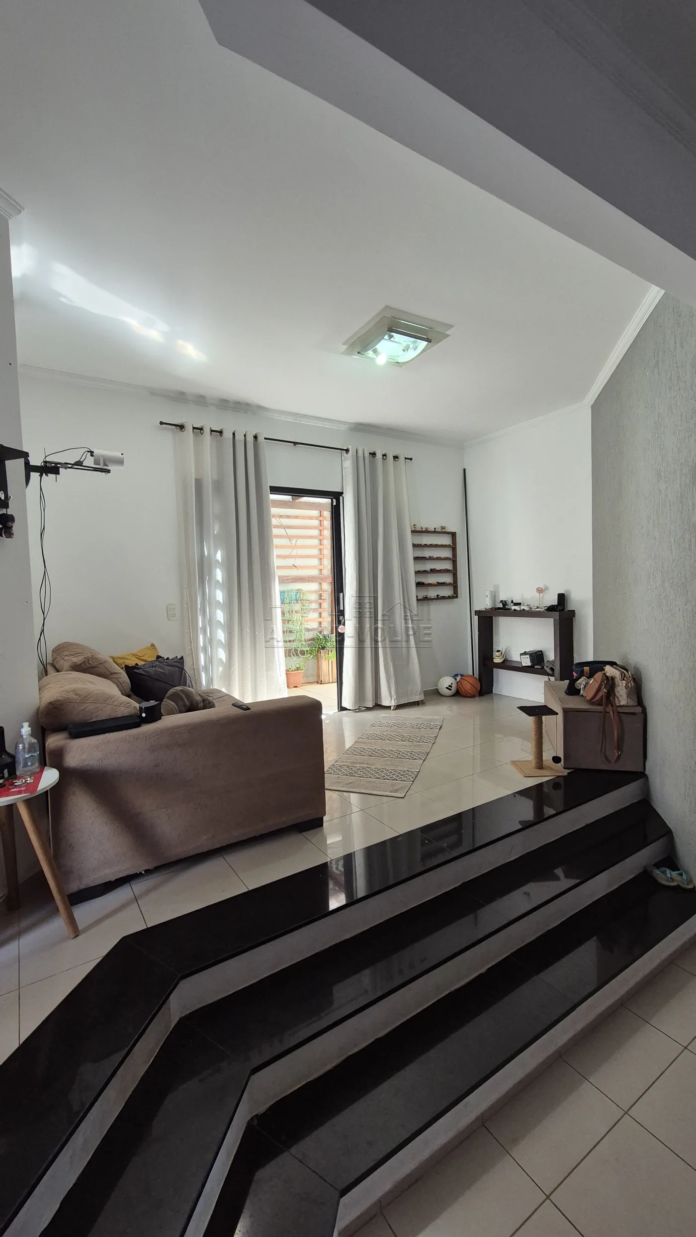 Comprar Casa / Sobrado em Bauru R$ 629.000,00 - Foto 2