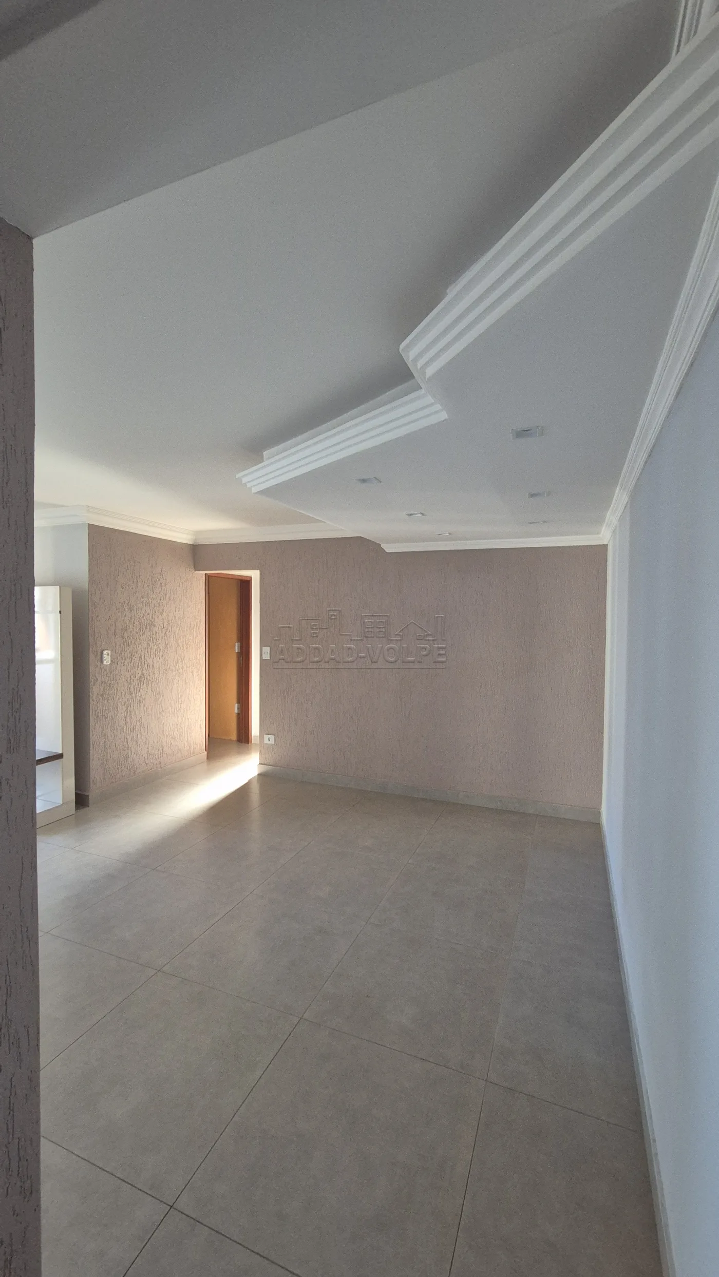 Comprar Apartamento / Padr&atilde;o em Bauru R$ 400.000,00 - Foto 2