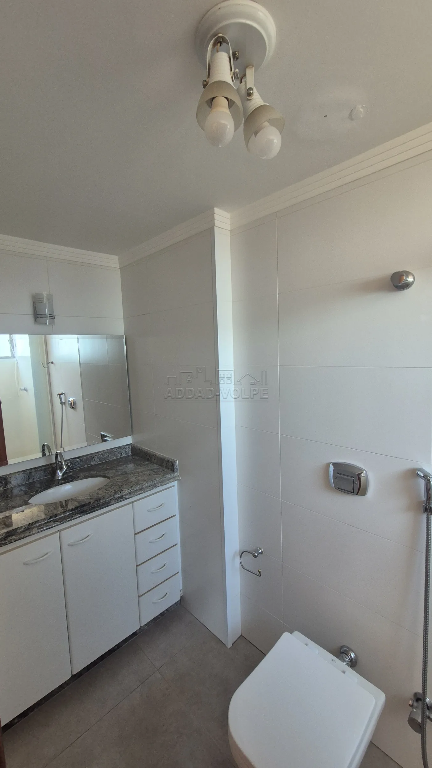 Comprar Apartamento / Padr&atilde;o em Bauru R$ 400.000,00 - Foto 12