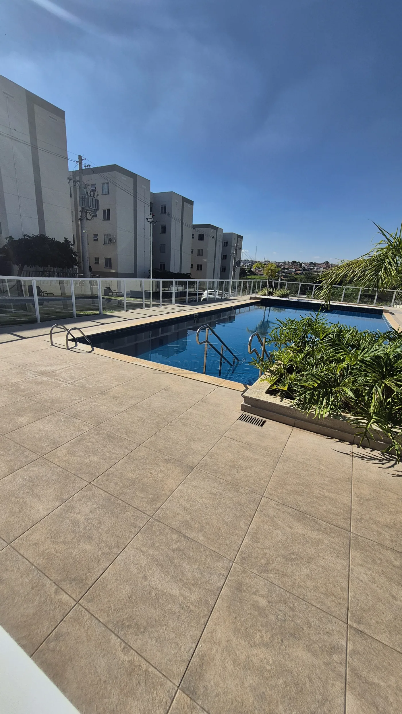 Alugar Apartamento / Padr&atilde;o em Bauru R$ 1.000,00 - Foto 6