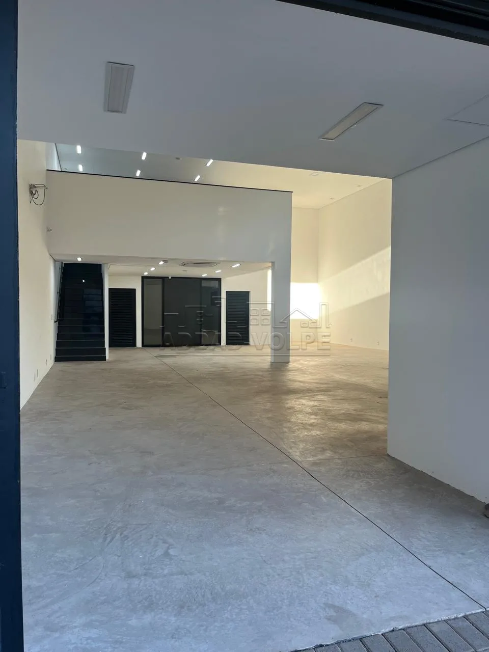 Alugar Comercial / Barrac&atilde;o em Bauru R$ 6.900,00 - Foto 1