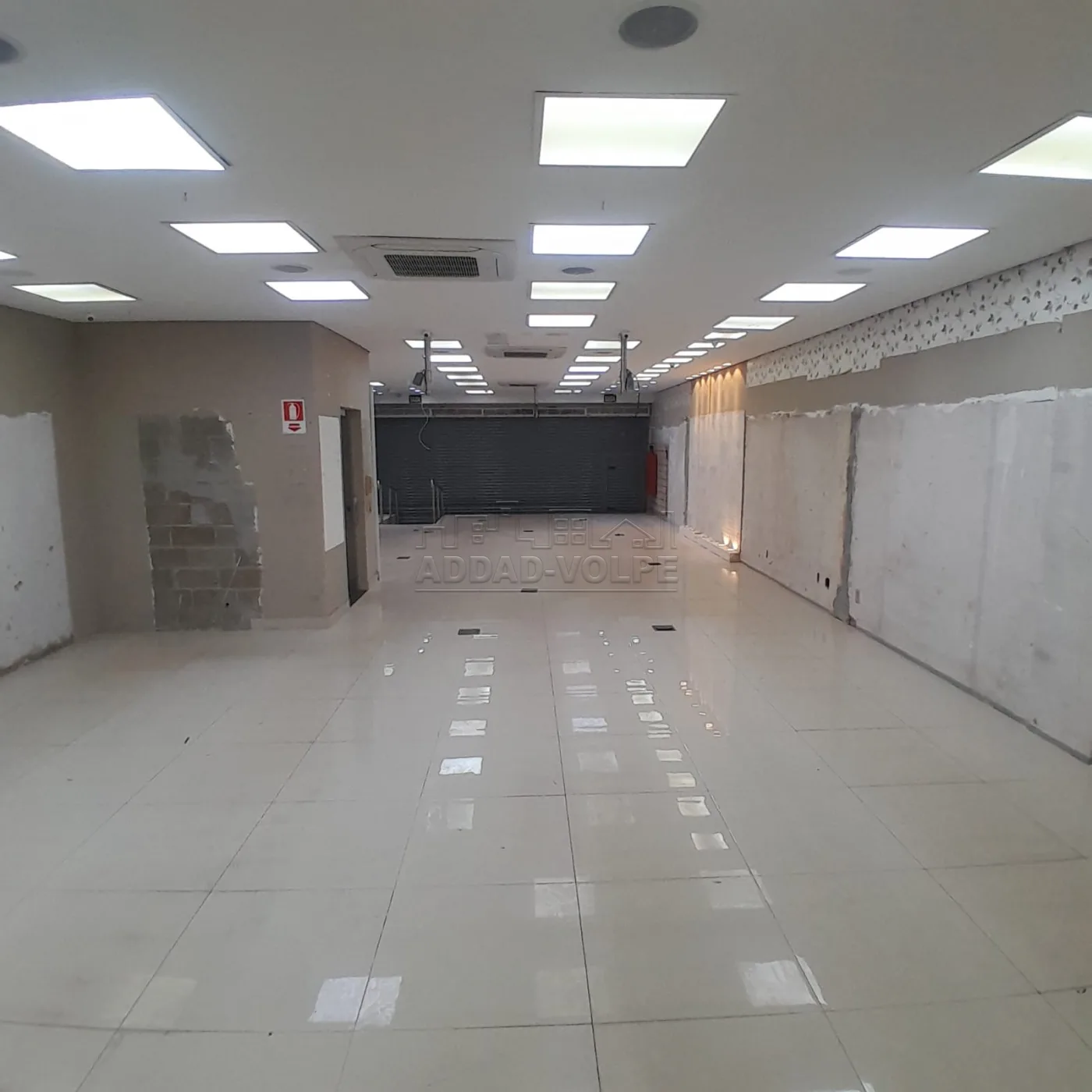 Alugar Comercial / Pr&eacute;dio em Bauru R$ 30.000,00 - Foto 1
