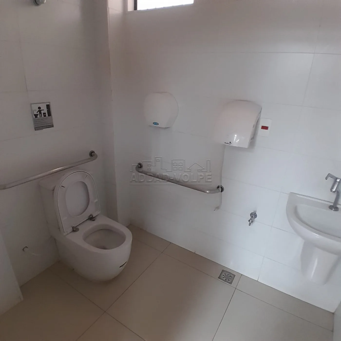 Alugar Comercial / Pr&eacute;dio em Bauru R$ 30.000,00 - Foto 5