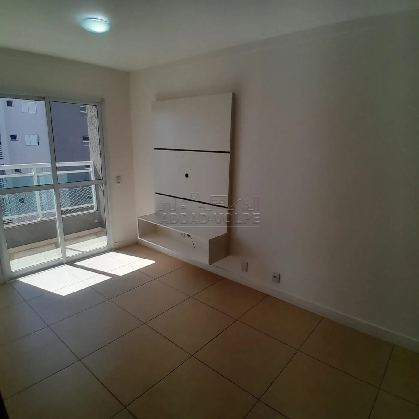 Alugar Apartamento / Padr&atilde;o em Bauru R$ 1.950,00 - Foto 1