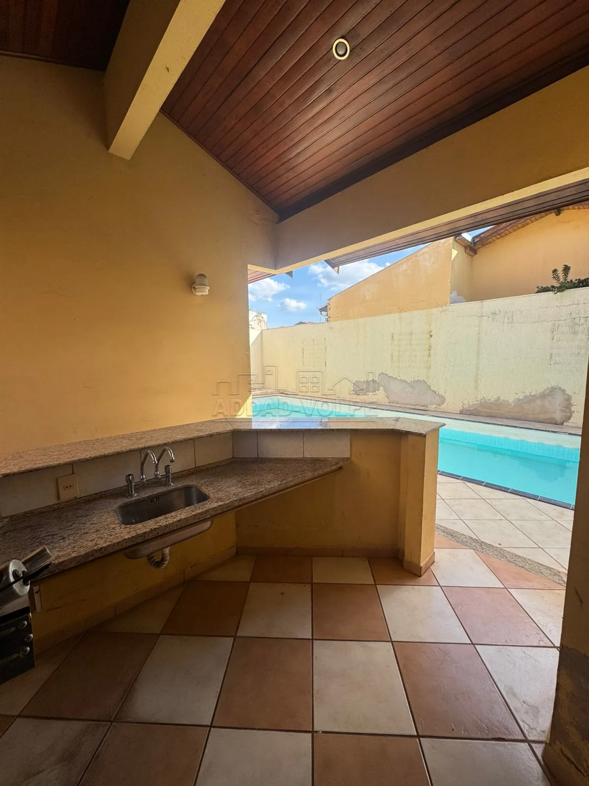 Comprar Casa / Sobrado em Bauru R$ 670.000,00 - Foto 2