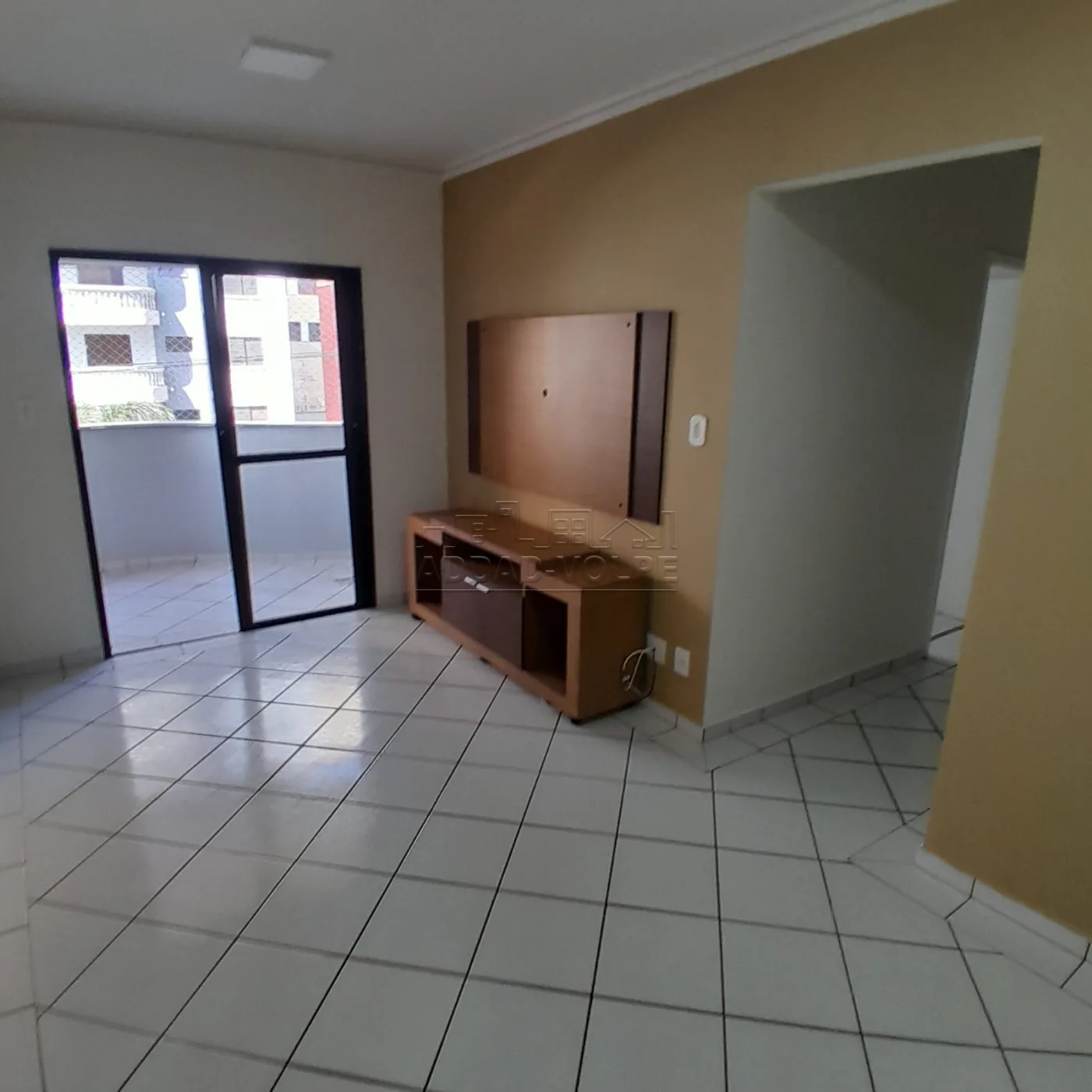 Alugar Apartamento / Padr&atilde;o em Bauru R$ 1.800,00 - Foto 1