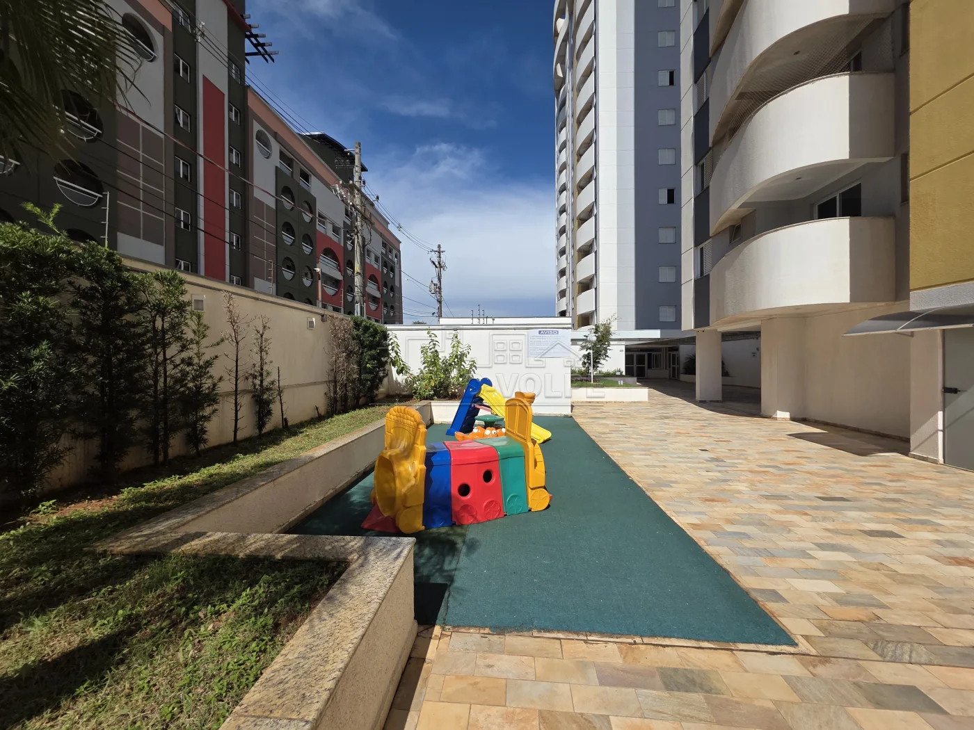 Alugar Apartamento / Padr&atilde;o em Bauru R$ 2.100,00 - Foto 11