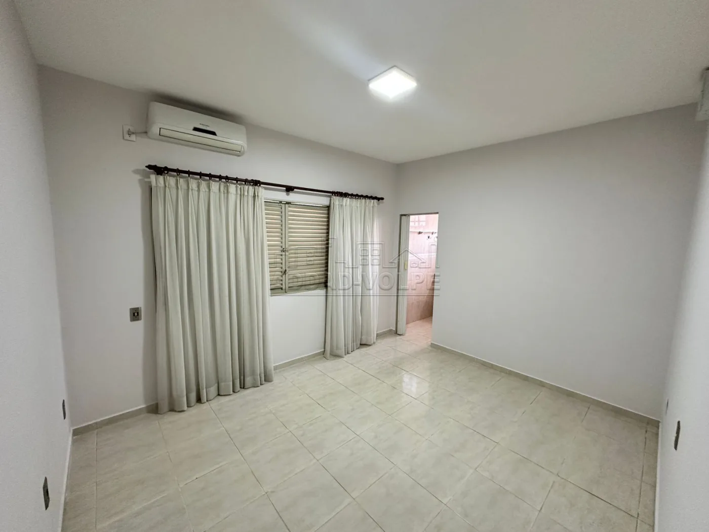 Alugar Casa / Padr&atilde;o em Bauru R$ 3.200,00 - Foto 3