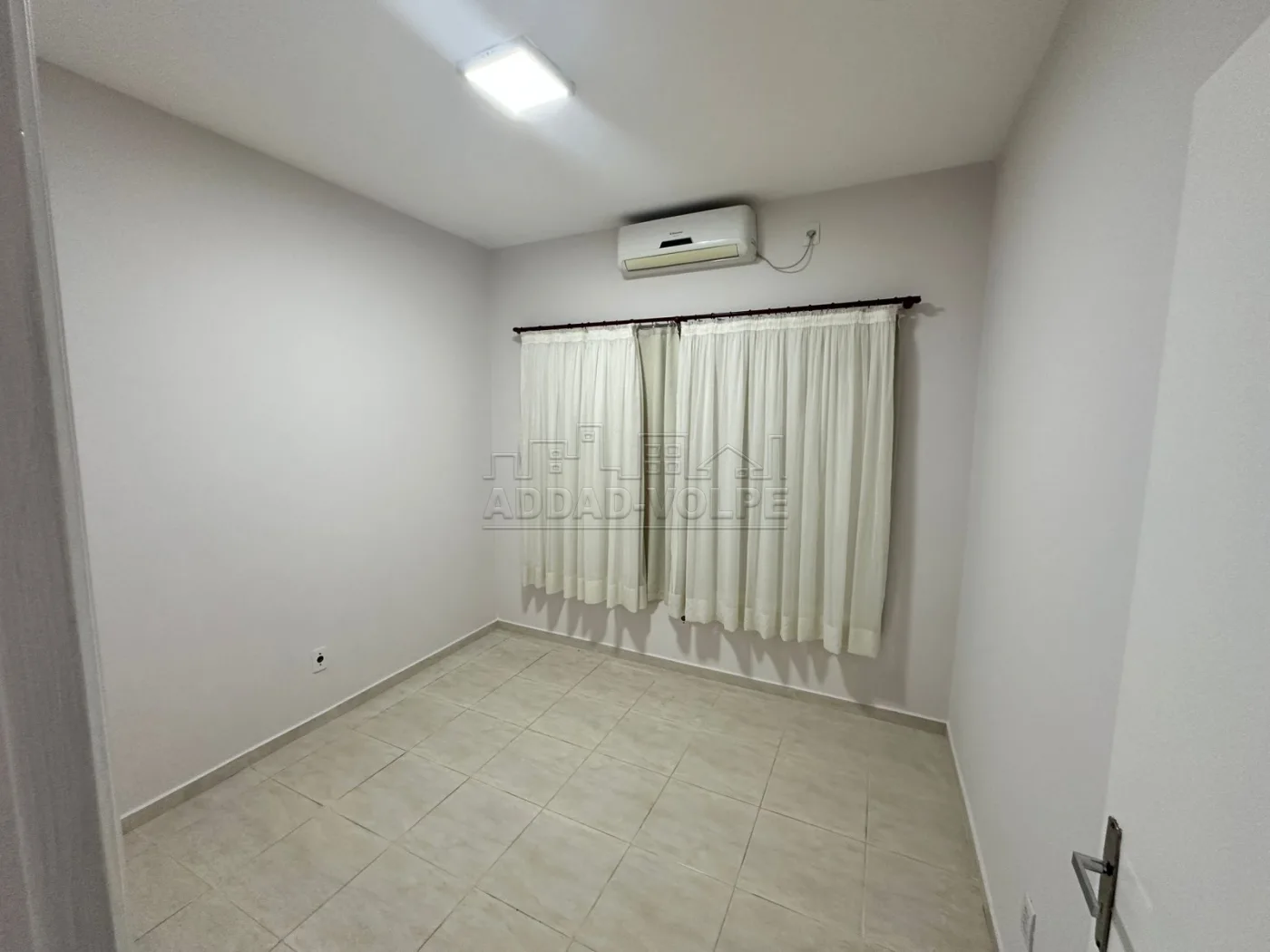 Alugar Casa / Padr&atilde;o em Bauru R$ 3.200,00 - Foto 4