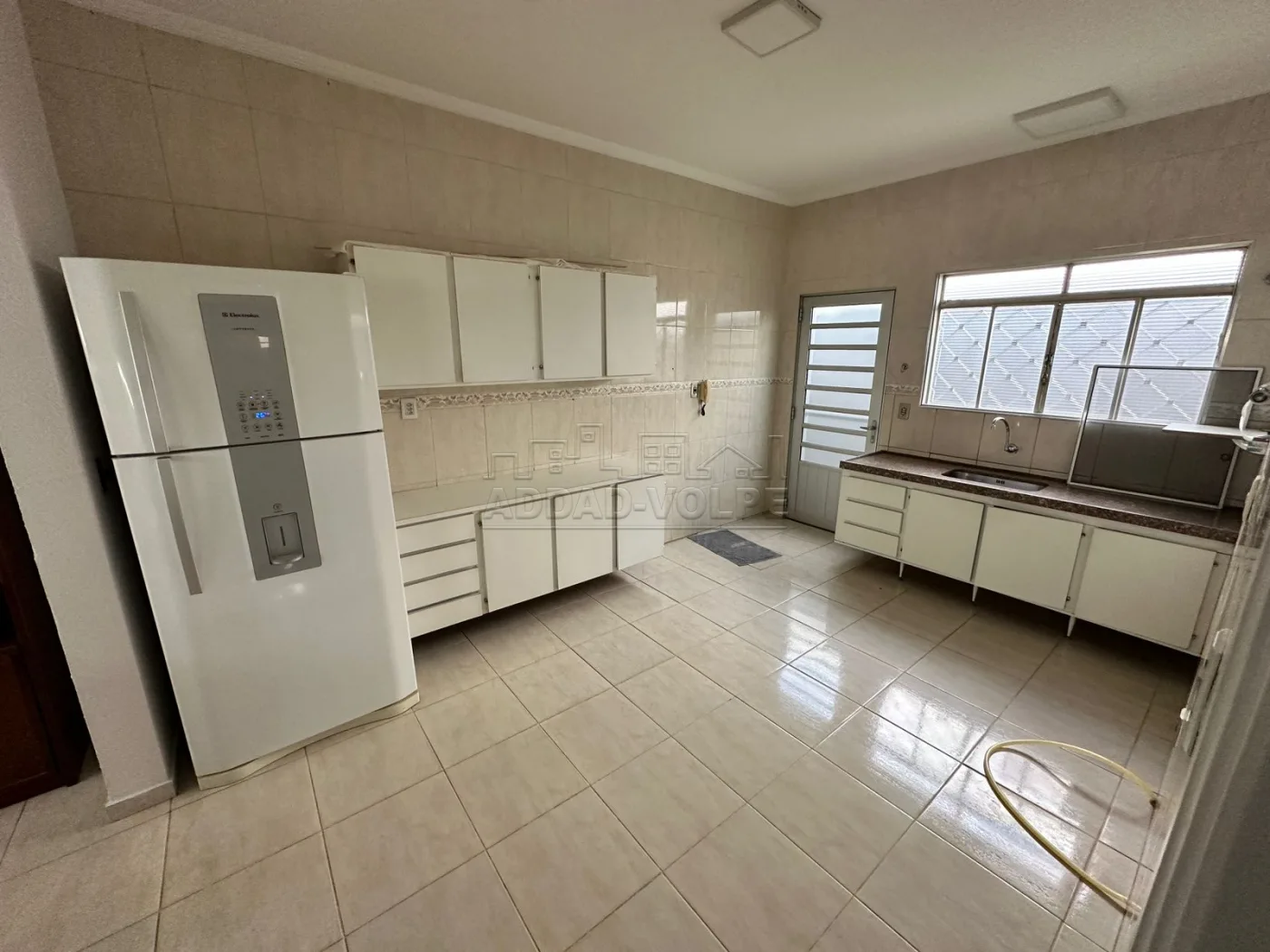 Alugar Casa / Padr&atilde;o em Bauru R$ 3.200,00 - Foto 6