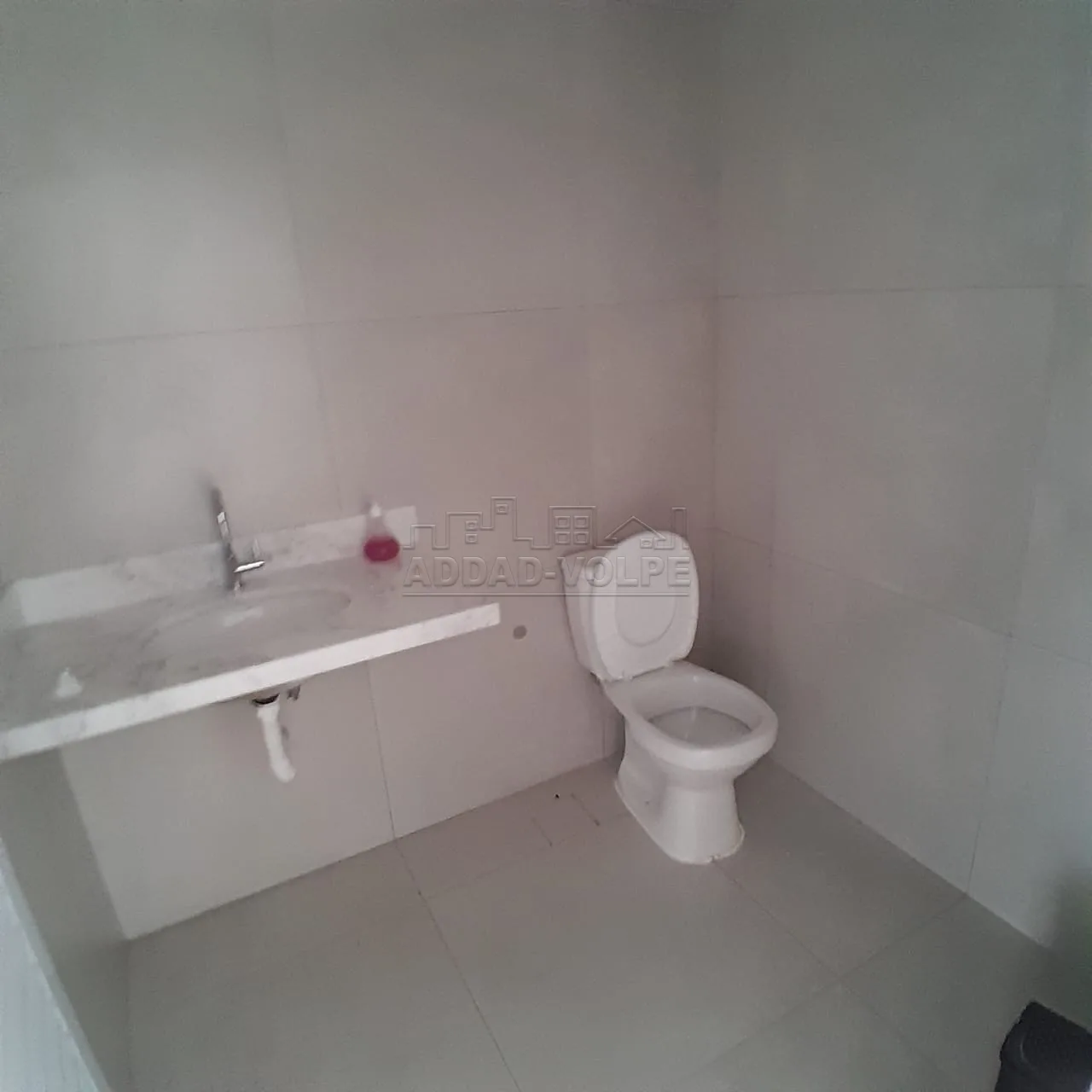 Alugar Comercial / Sal&atilde;o em Bauru R$ 6.000,00 - Foto 4