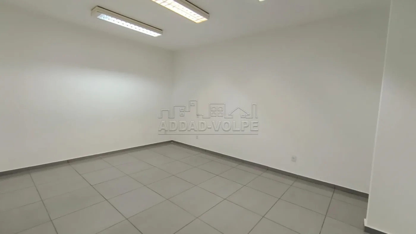 Alugar Comercial / Ponto Comercial em Bauru R$ 6.000,00 - Foto 3