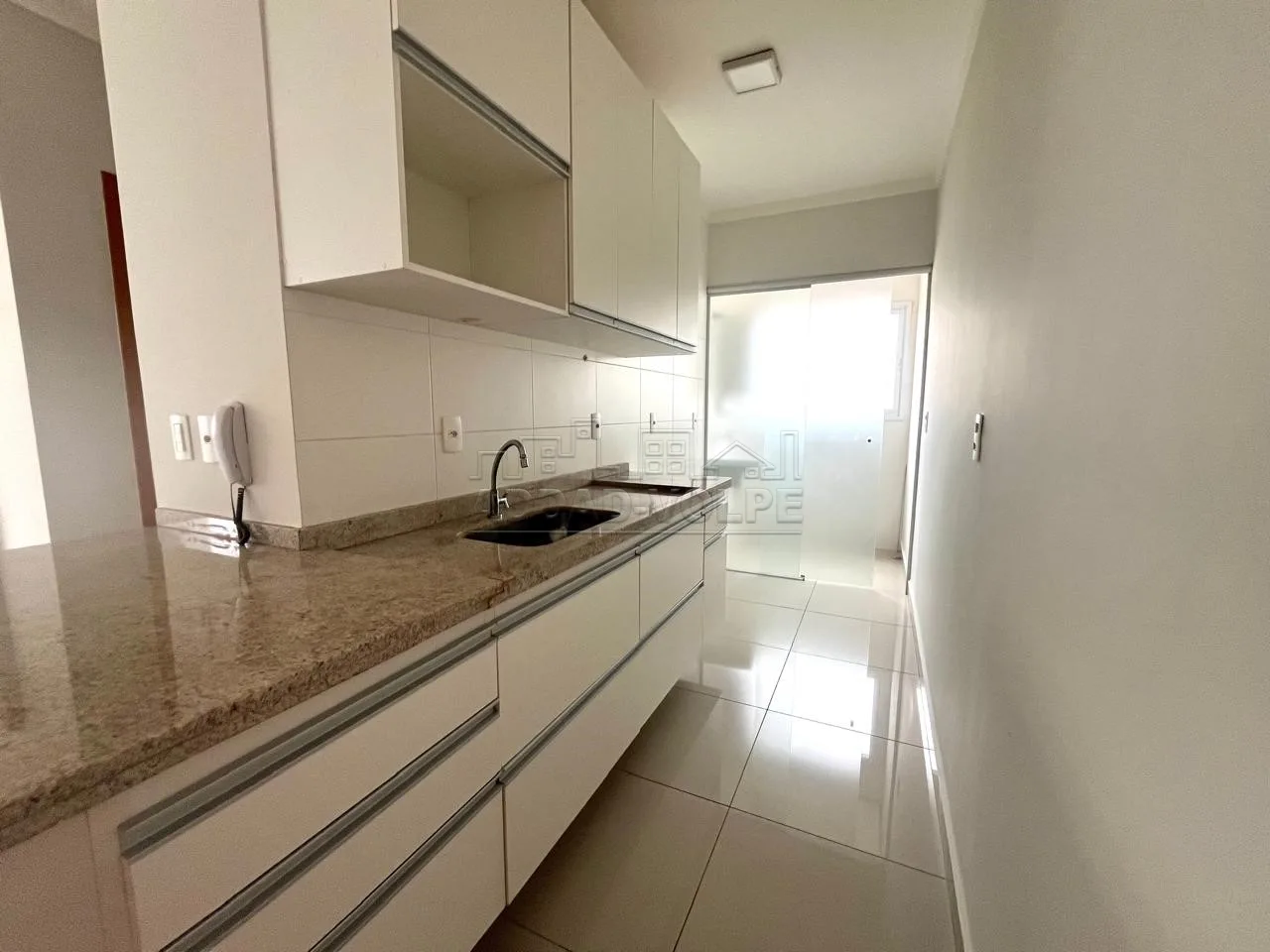 Alugar Apartamento / Padr&atilde;o em Bauru R$ 1.800,00 - Foto 3