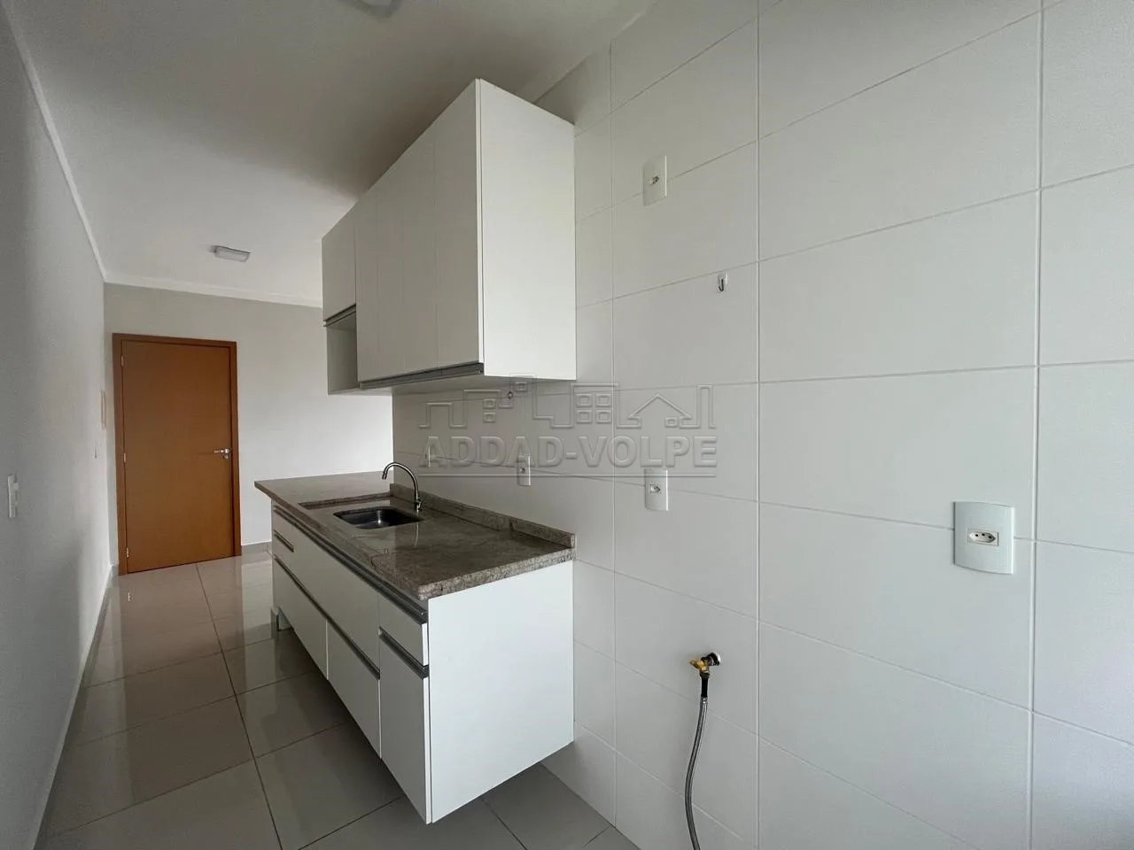 Alugar Apartamento / Padr&atilde;o em Bauru R$ 1.800,00 - Foto 4